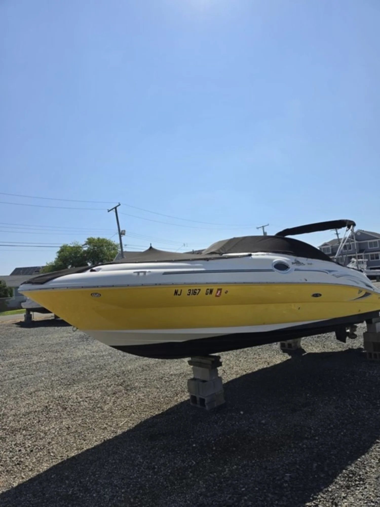 2005 Sea Ray 240 Sundeck - Image 4