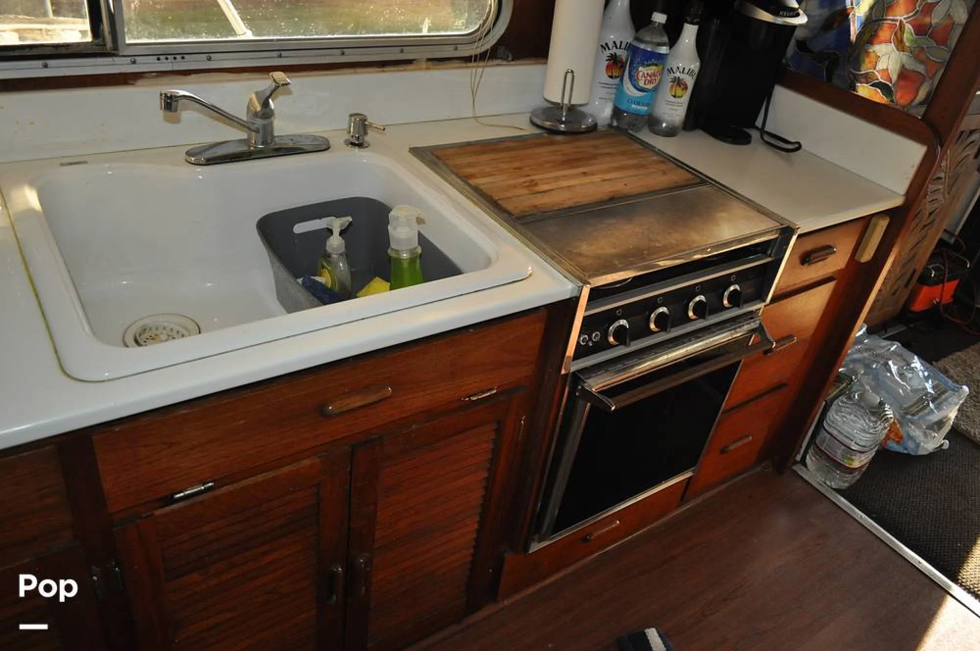 1978 Bluewater Yachts 45 Sport Sedan - Image 4