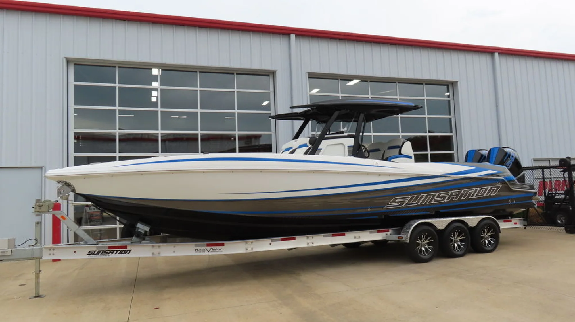 Sunsation Powerboats 32CCX - Image 4