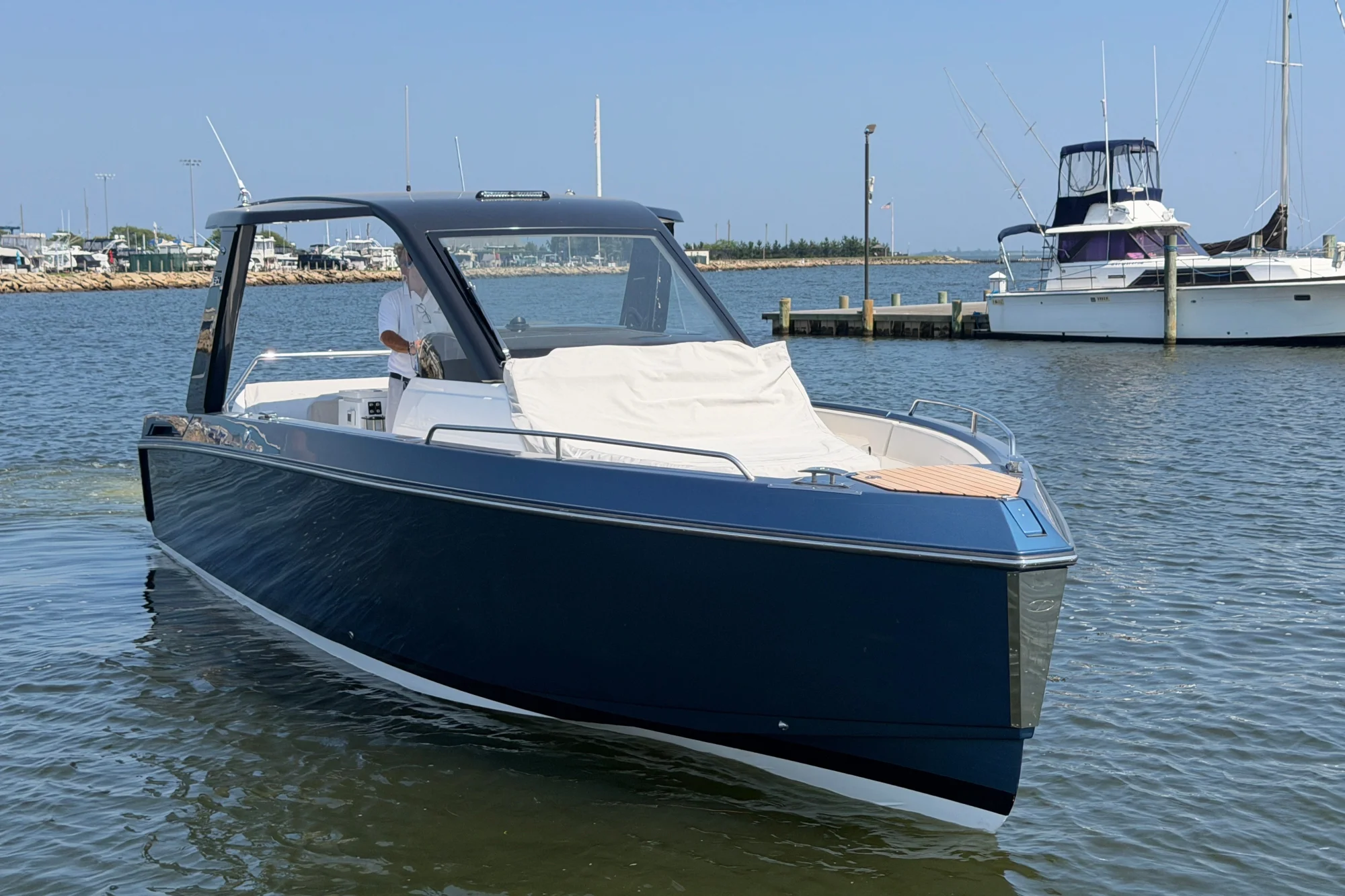 2027 Schaefer V34 - Image 3