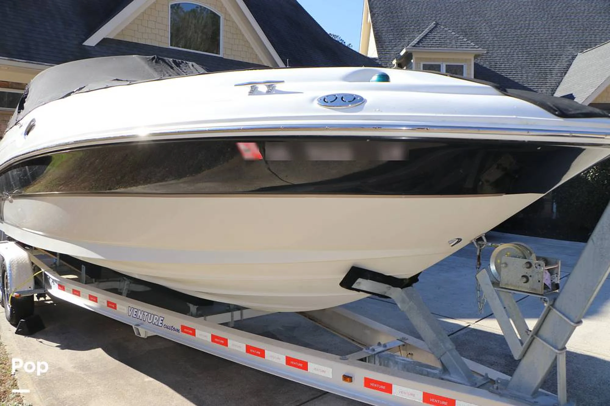 2004 Sea Ray 270 Sundeck - Image 4