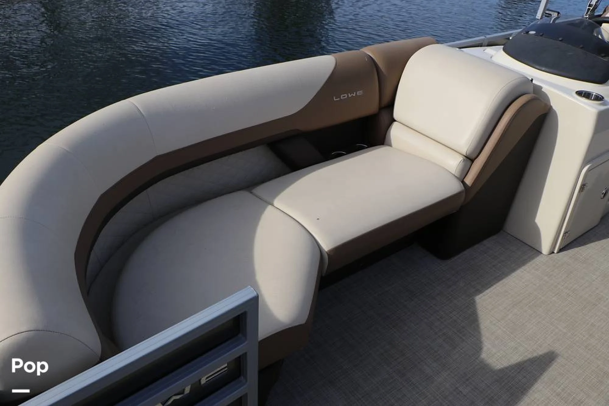 2024 Lowe SS 230 W - Image 5