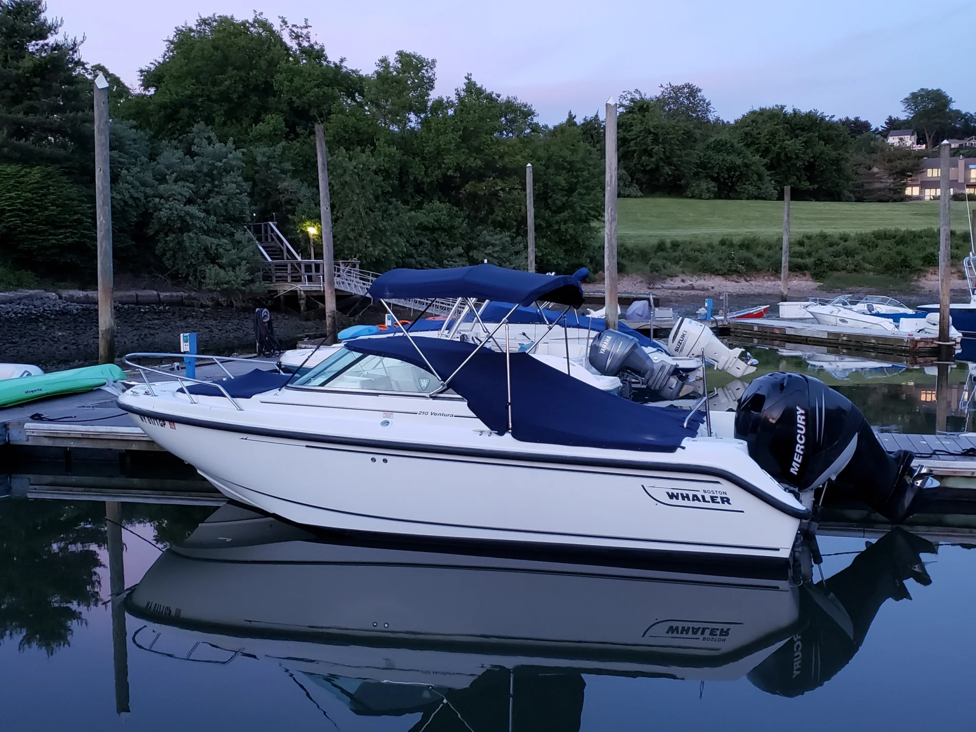 2006 Boston Whaler 21 Ventura