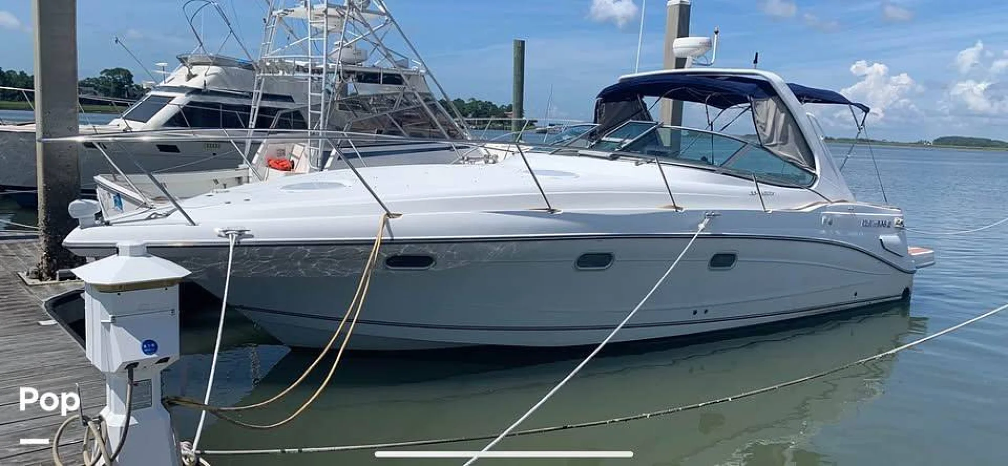 2001 Four Winns 338 Vista - Image 2