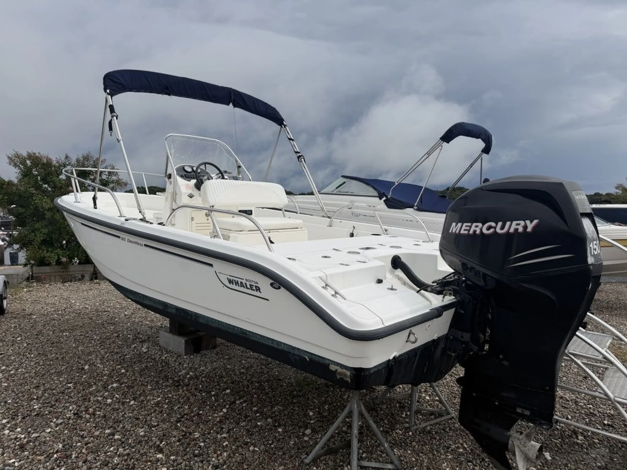 Boston Whaler 180 Dauntless