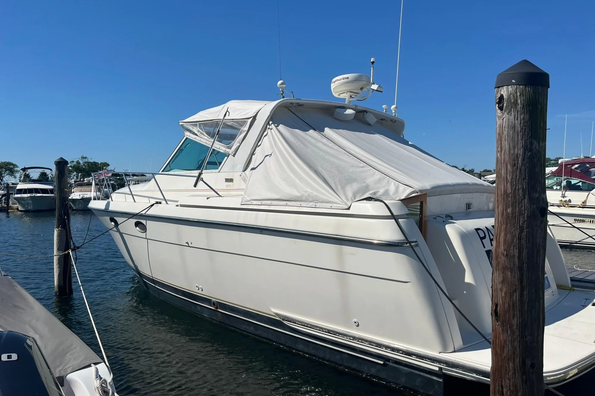 1996 Tiara Yachts 3500 Express - Image 2