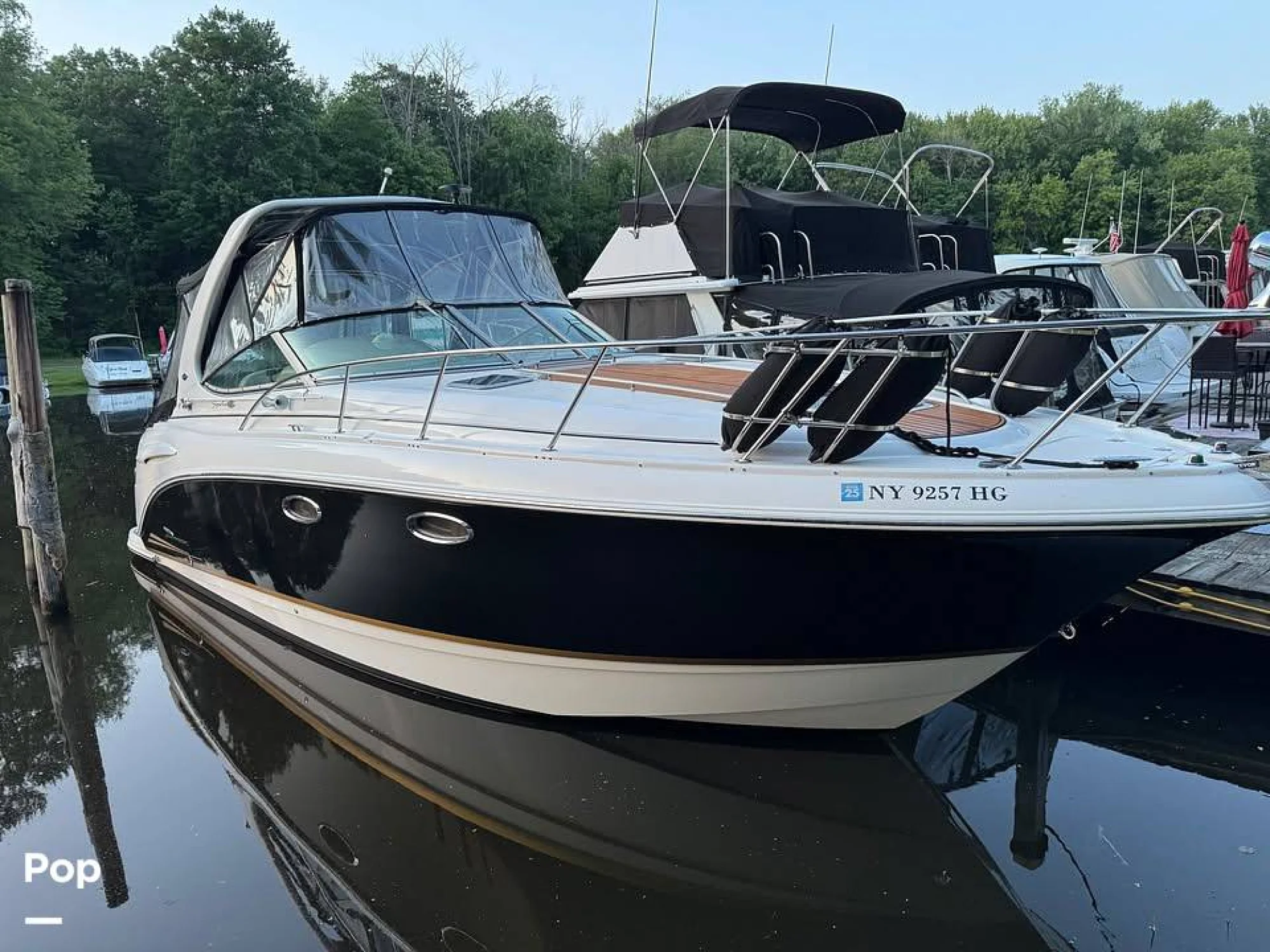 2004 Chaparral 310 Signature - Main Image