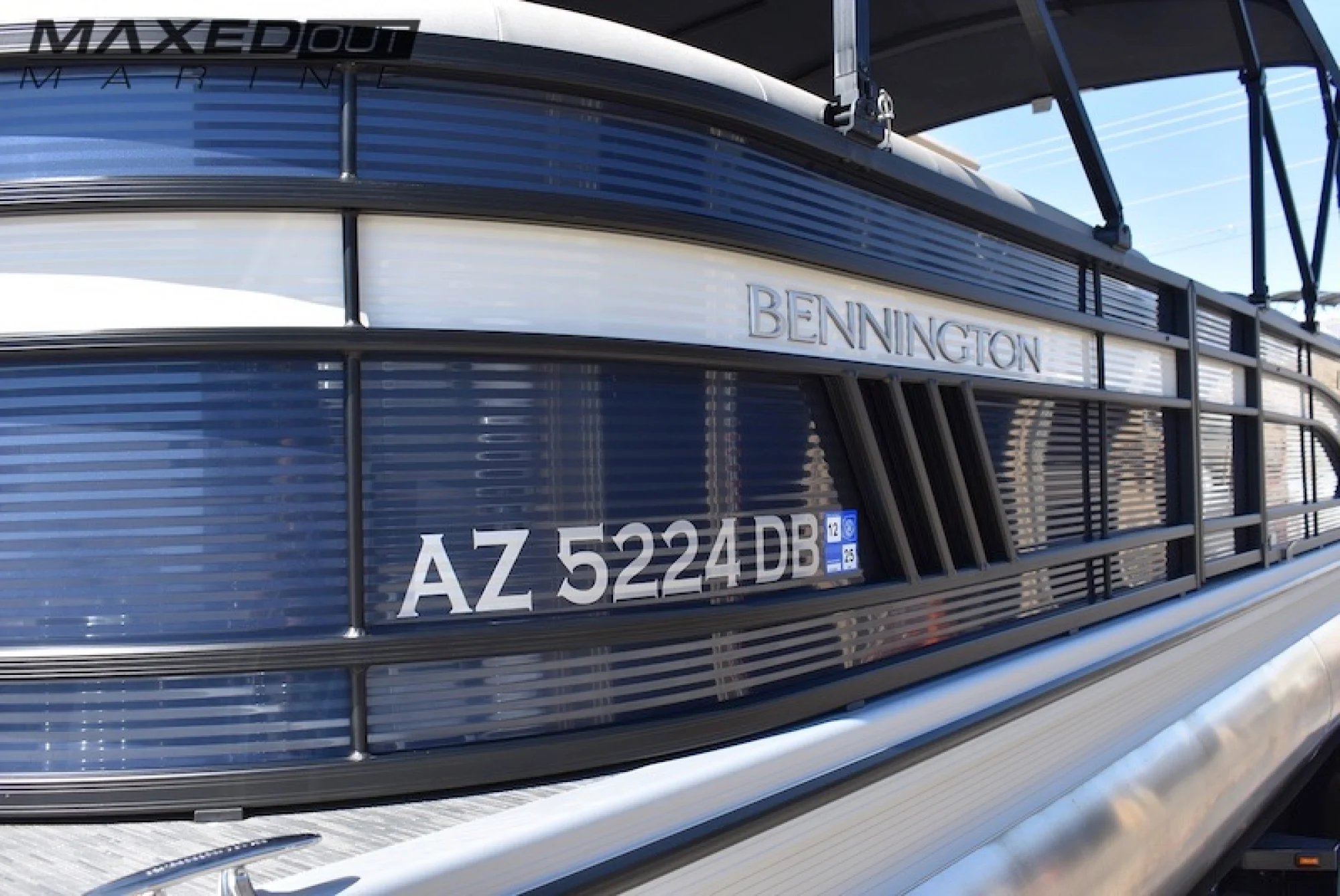 2022 Bennington L Series 25 LSB Tritoon. Mercury 300 Outboard!! - Image 3