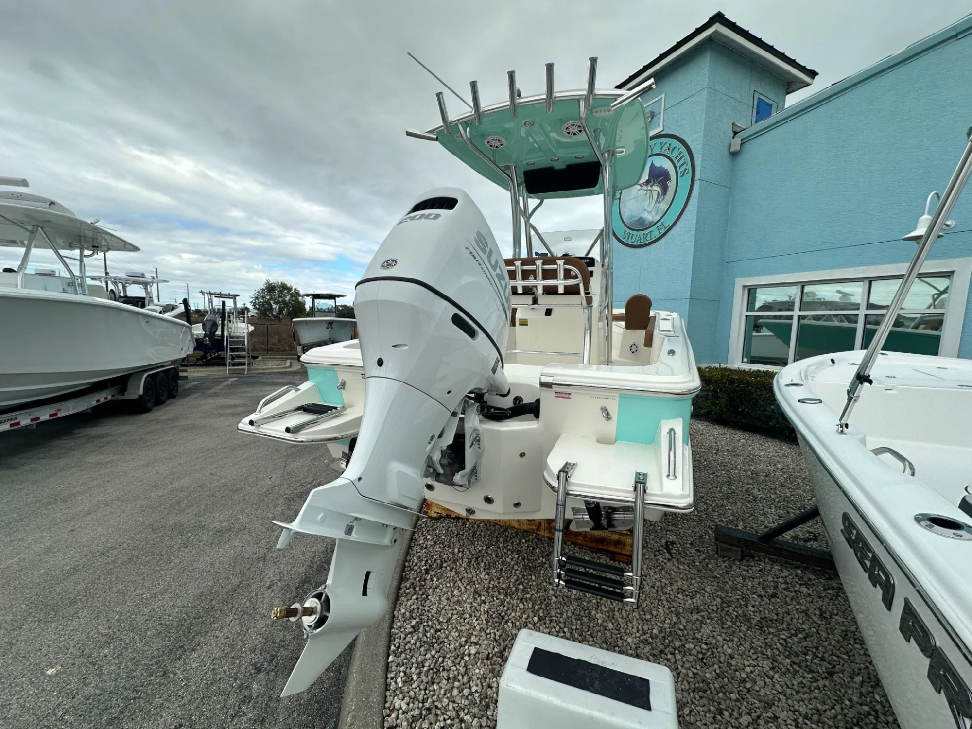 2026 Pioneer 220 Bay Sport - Image 3