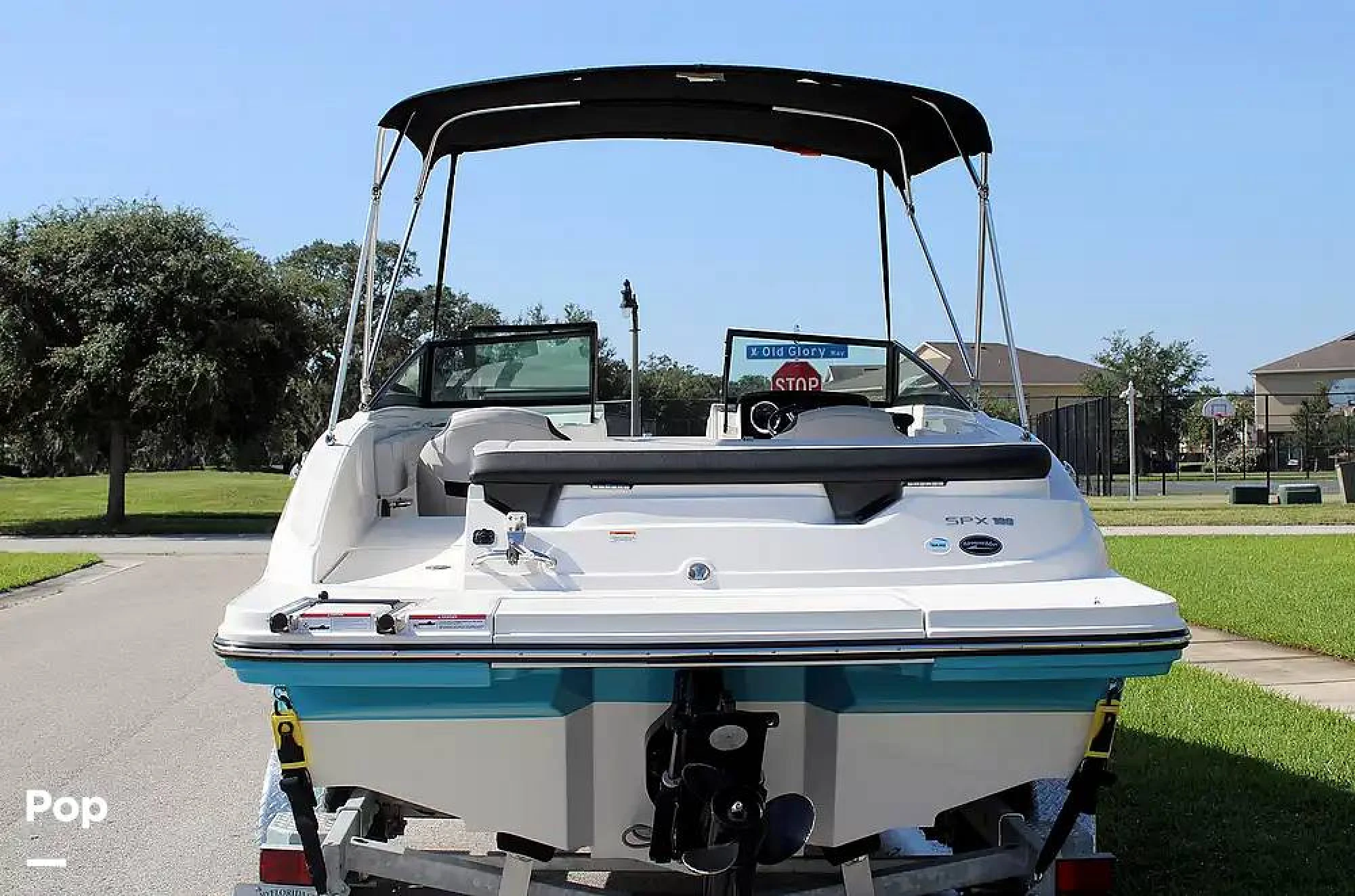 2022 Sea Ray SPX 190 - Image 3
