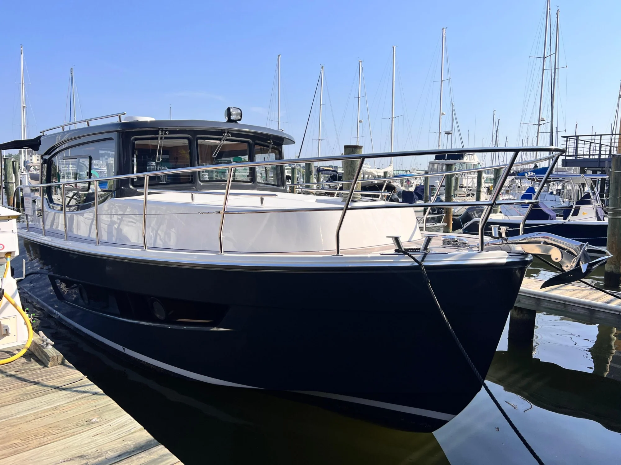 2023 Pescador 35 - Image 4