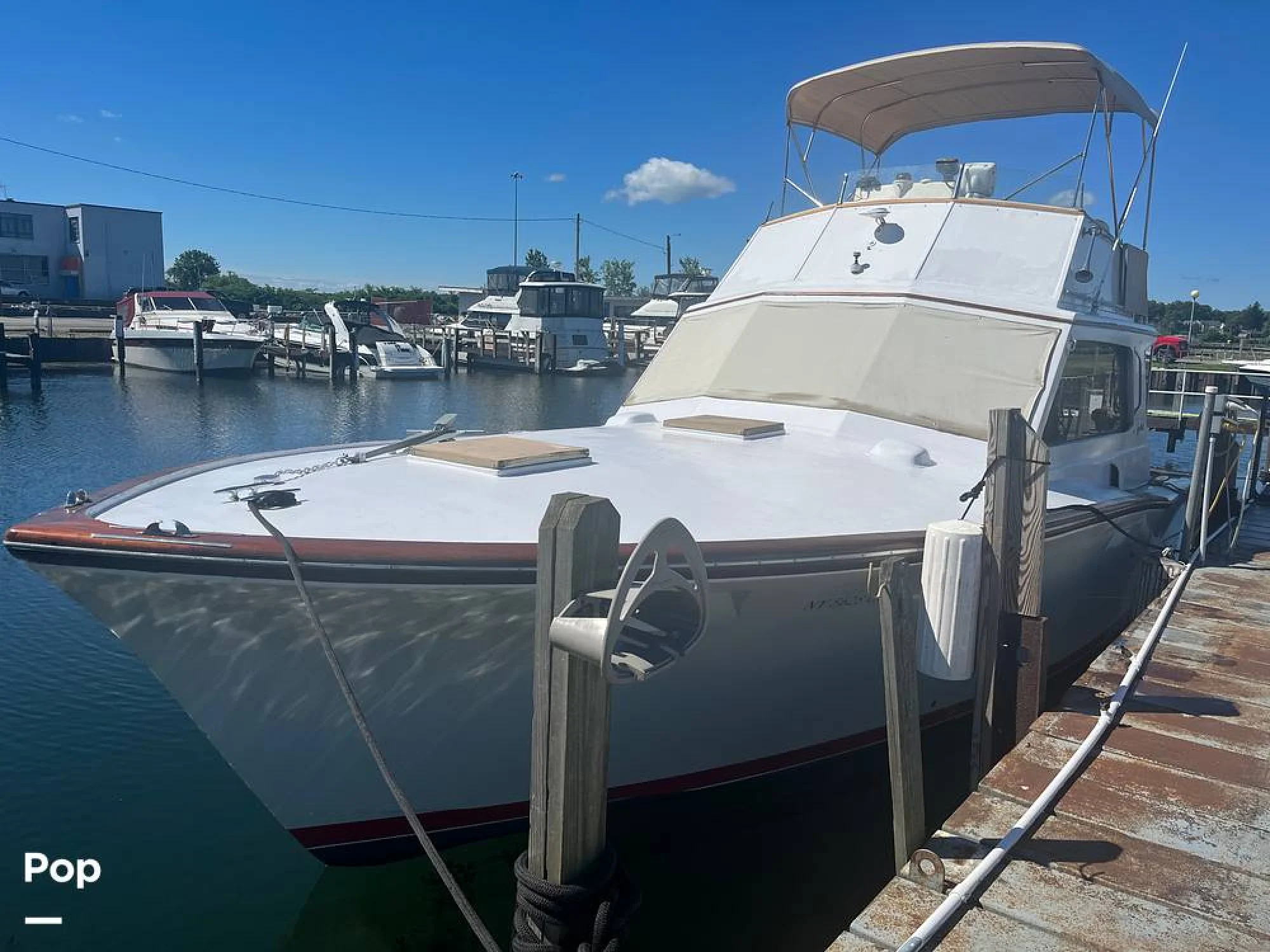 1974 Egg Harbor 40 Flybridge Sedan Cruiser - Image 3