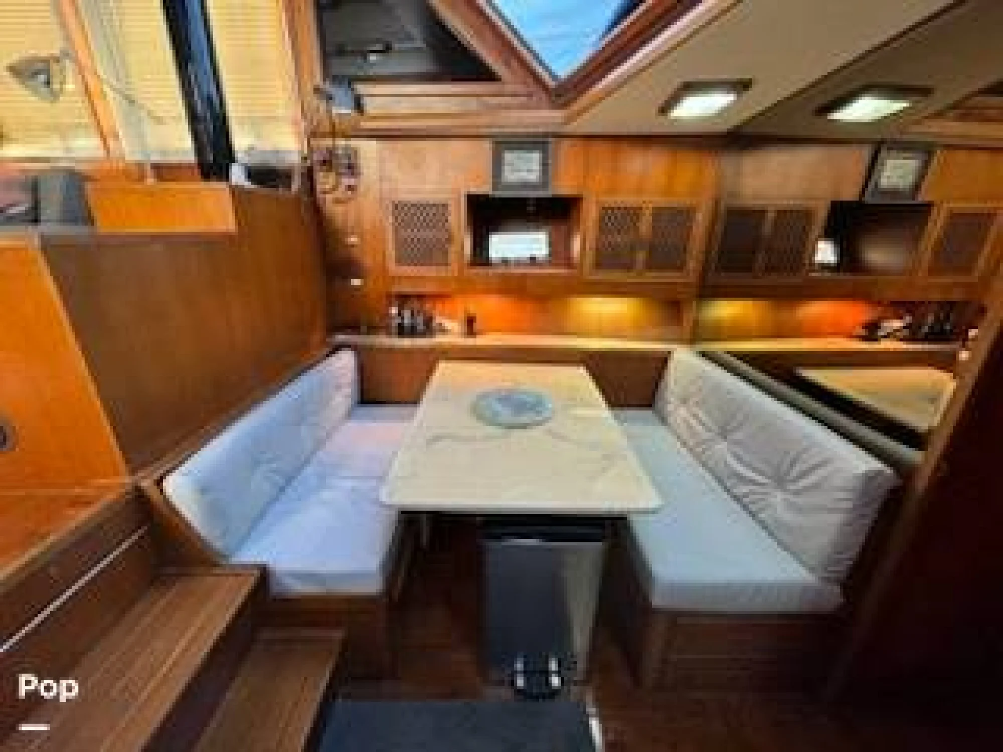1987 Marine Trader Tradewinds 47 - Image 4