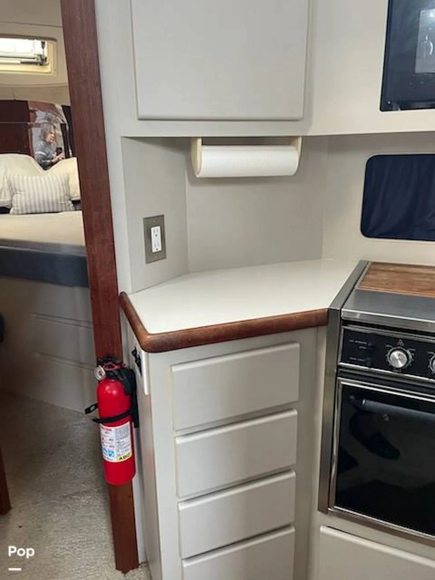 1992 Carver 36 Aft Cabin - Image 5