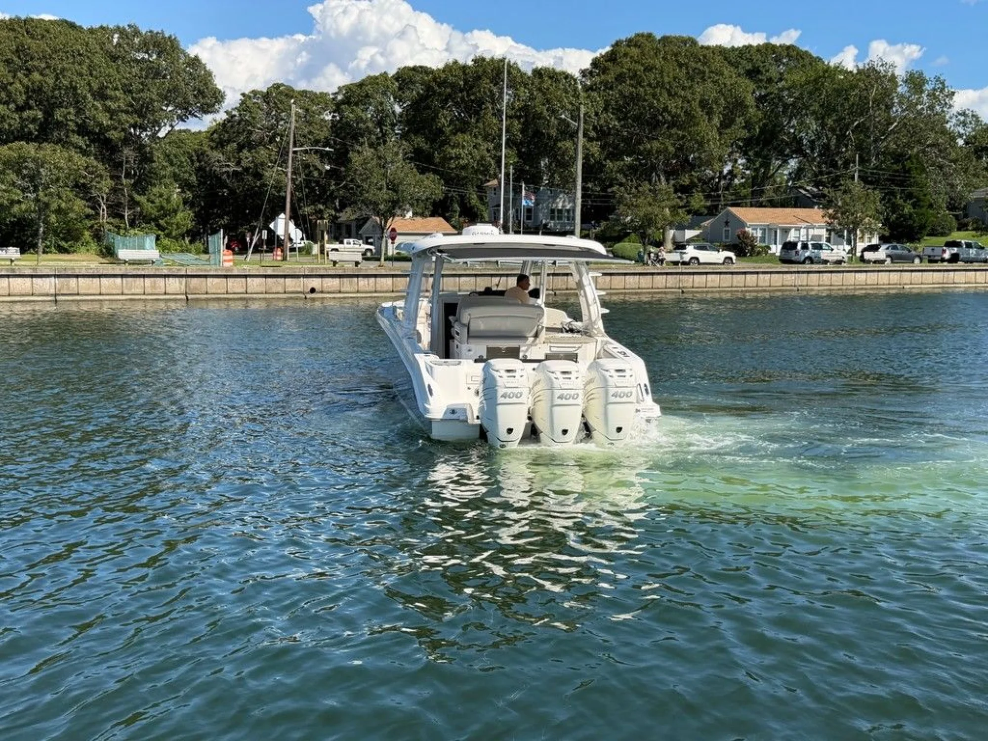 Boston Whaler 350 Realm - Image 3