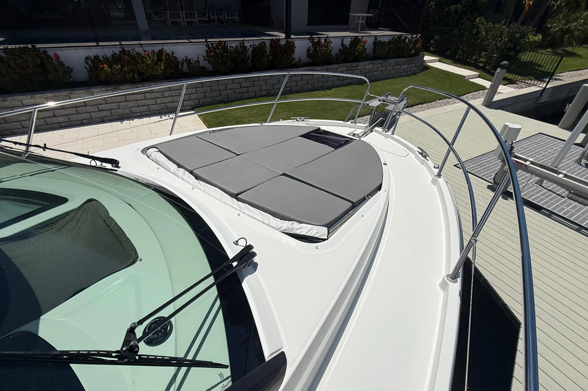 2024 Beneteau Antares 11 - Image 5