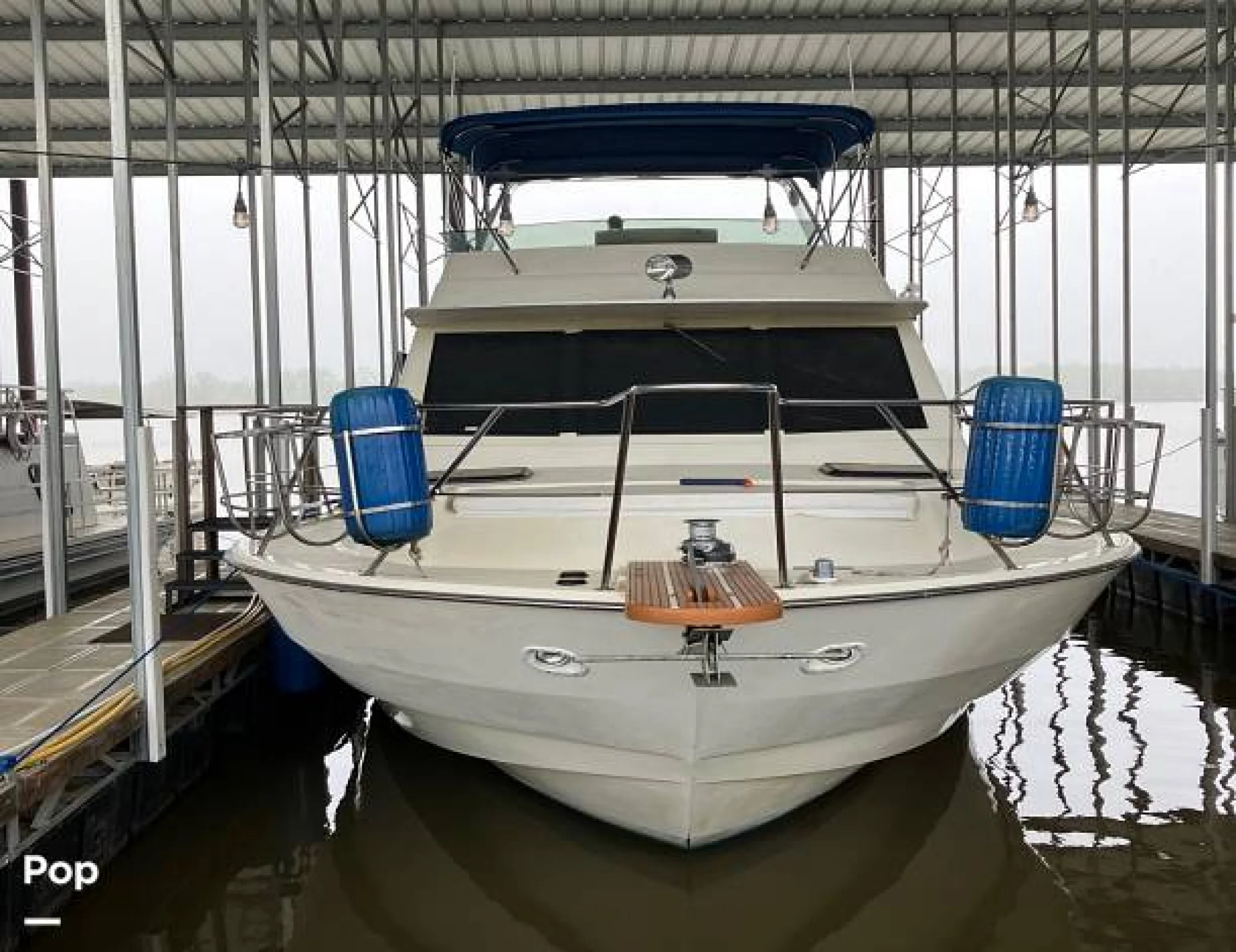 1987 Harbor Master 520 - Main Image