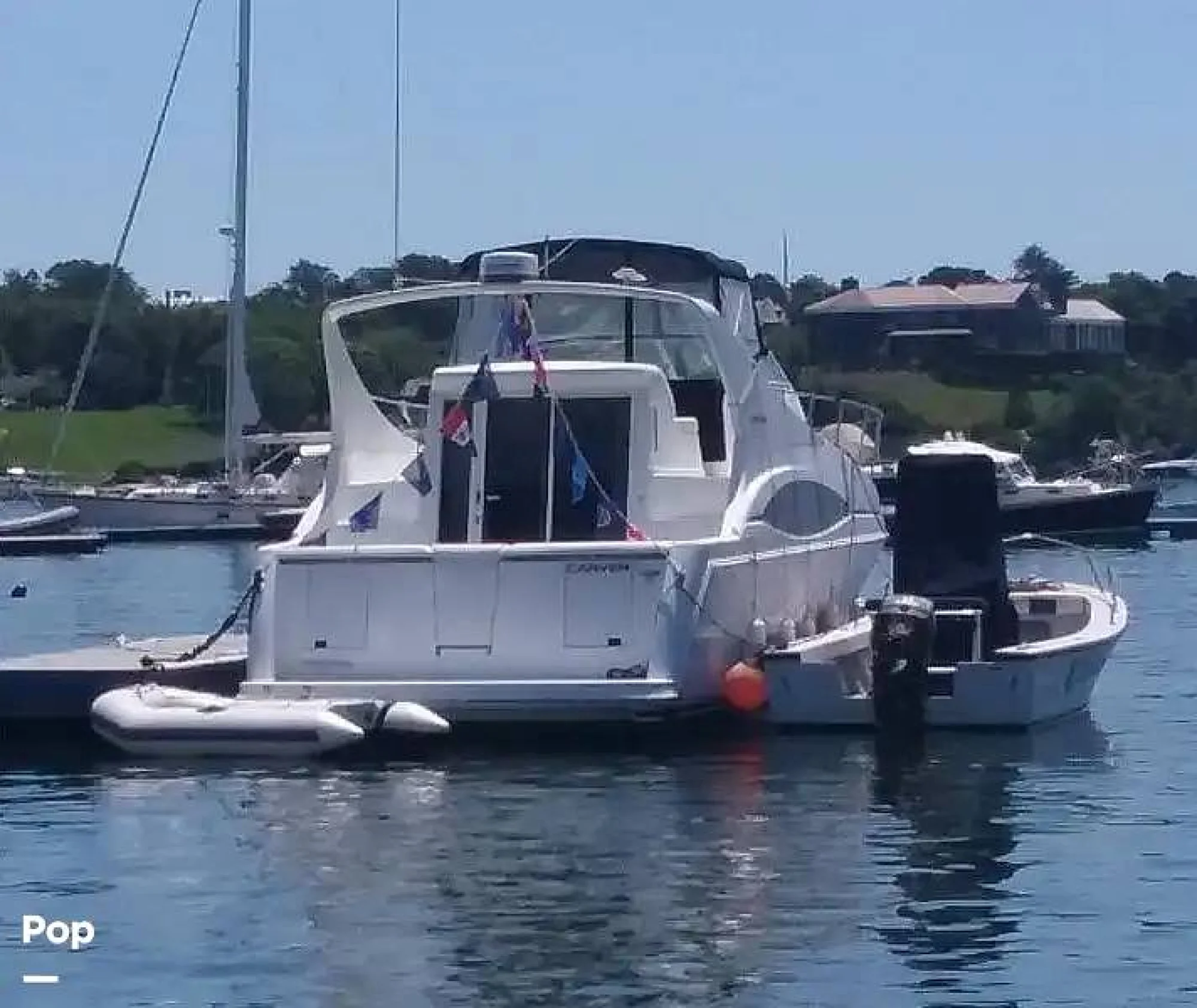 1998 Carver 350 Mariner - Image 3
