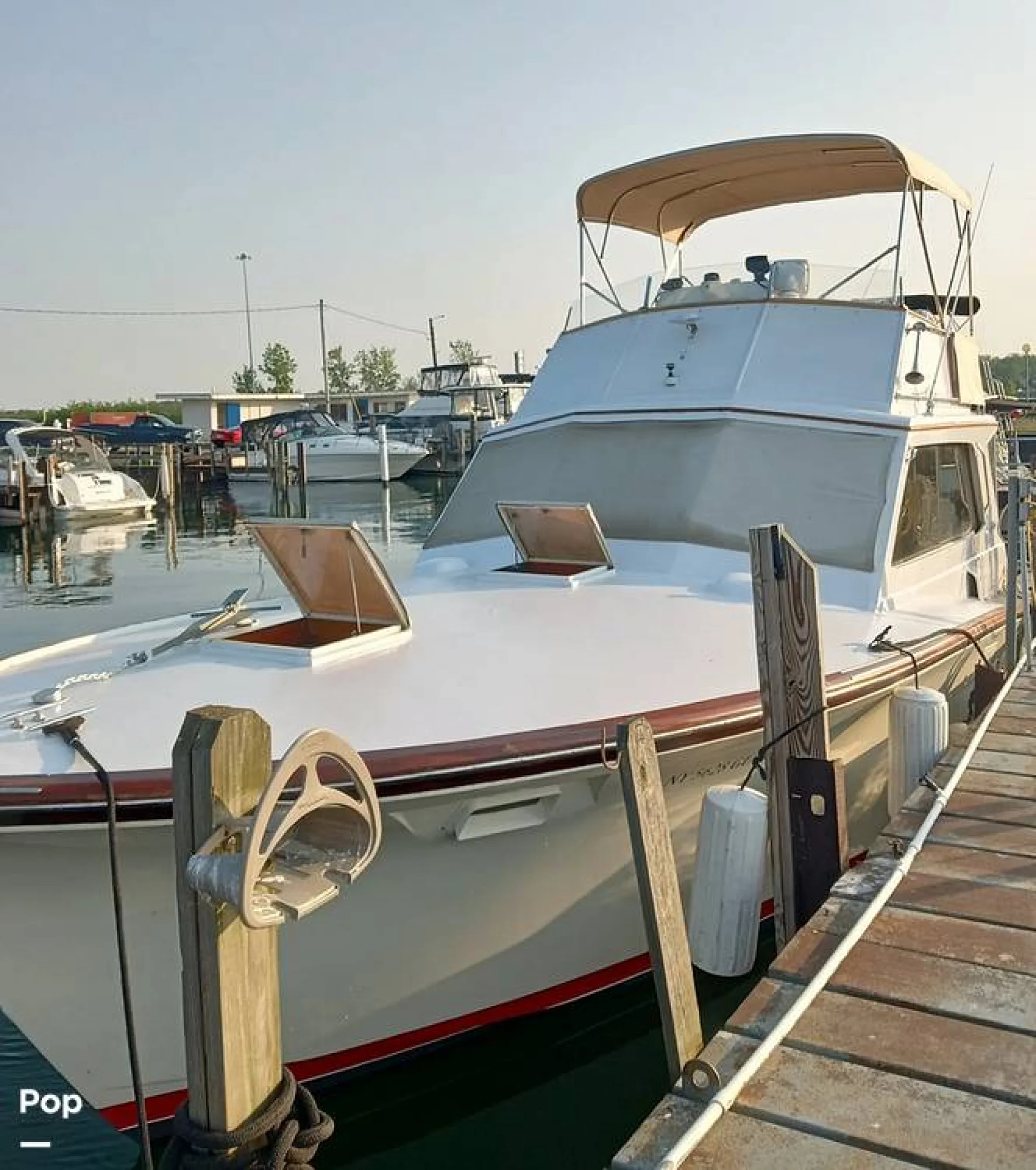 1974 Egg Harbor 40 Flybridge Sedan Cruiser - Image 2