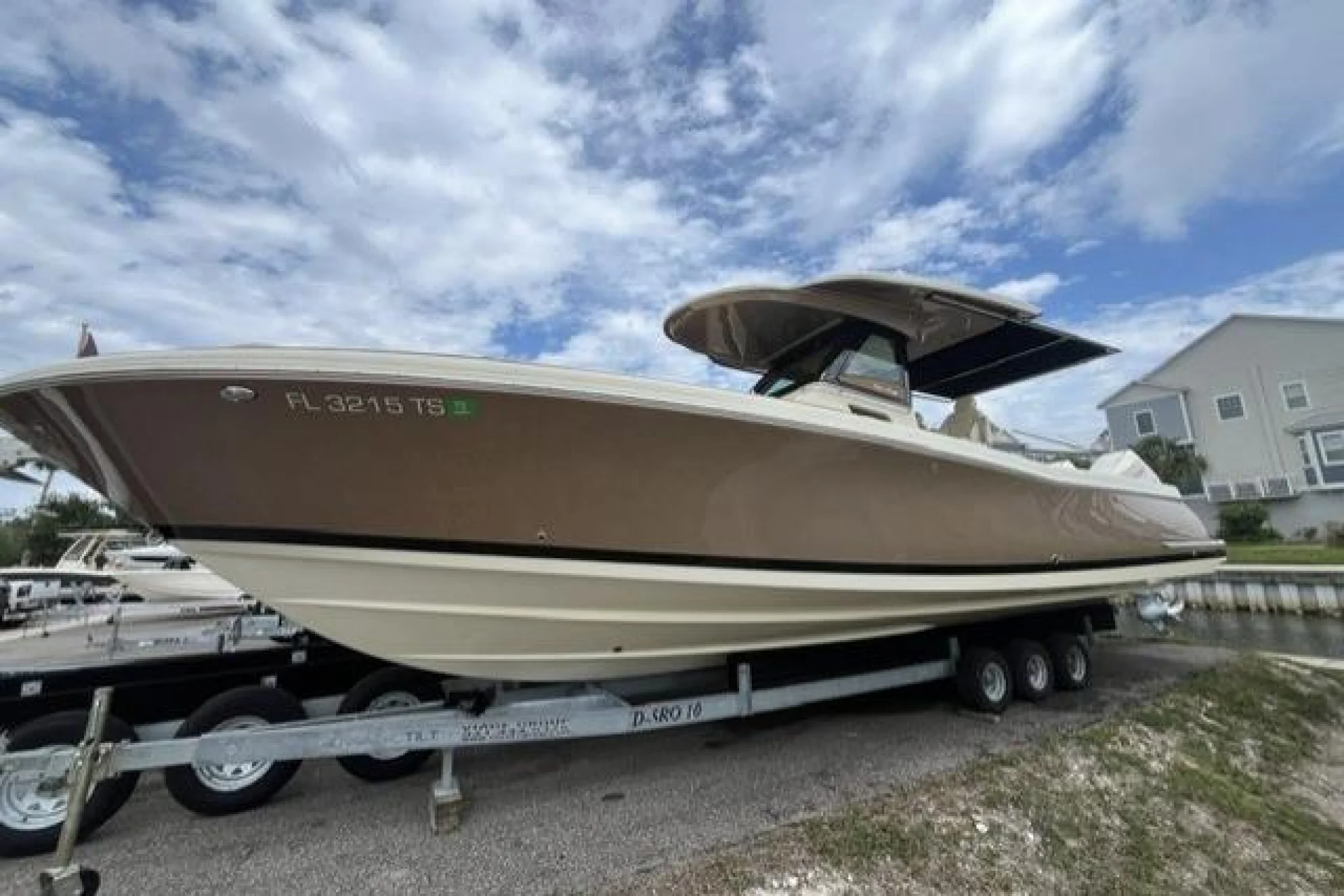 2024 Chris-Craft Catalina 30 - Main Image