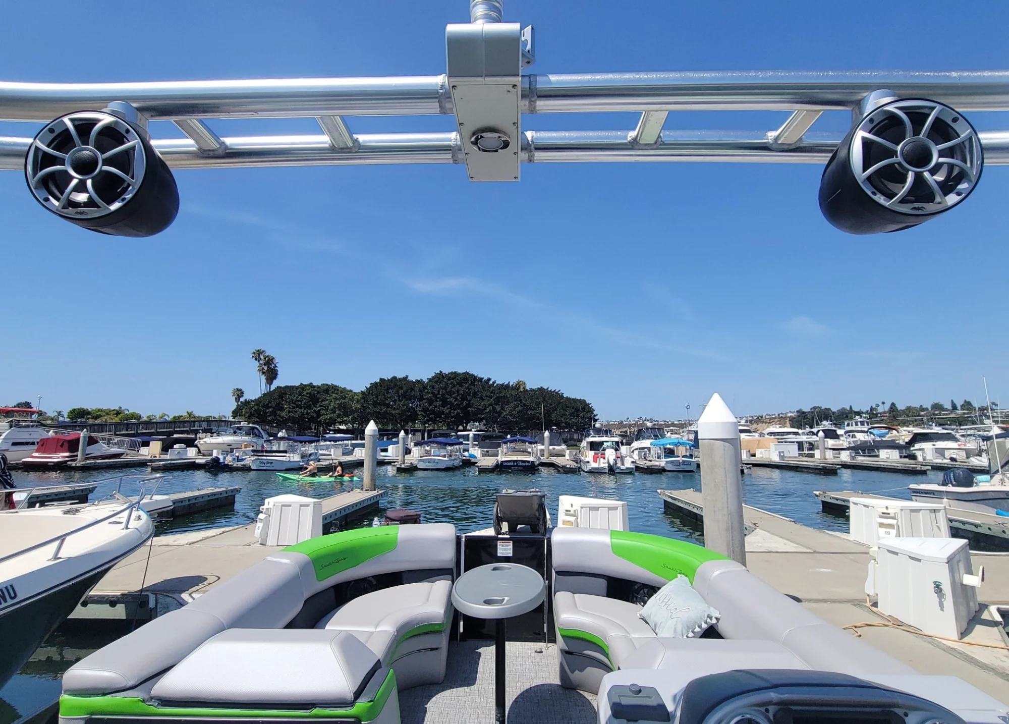 2023 South Bay 25 Pontoon Loaded, Low Hours, Trailer, Ready Now - Image 5