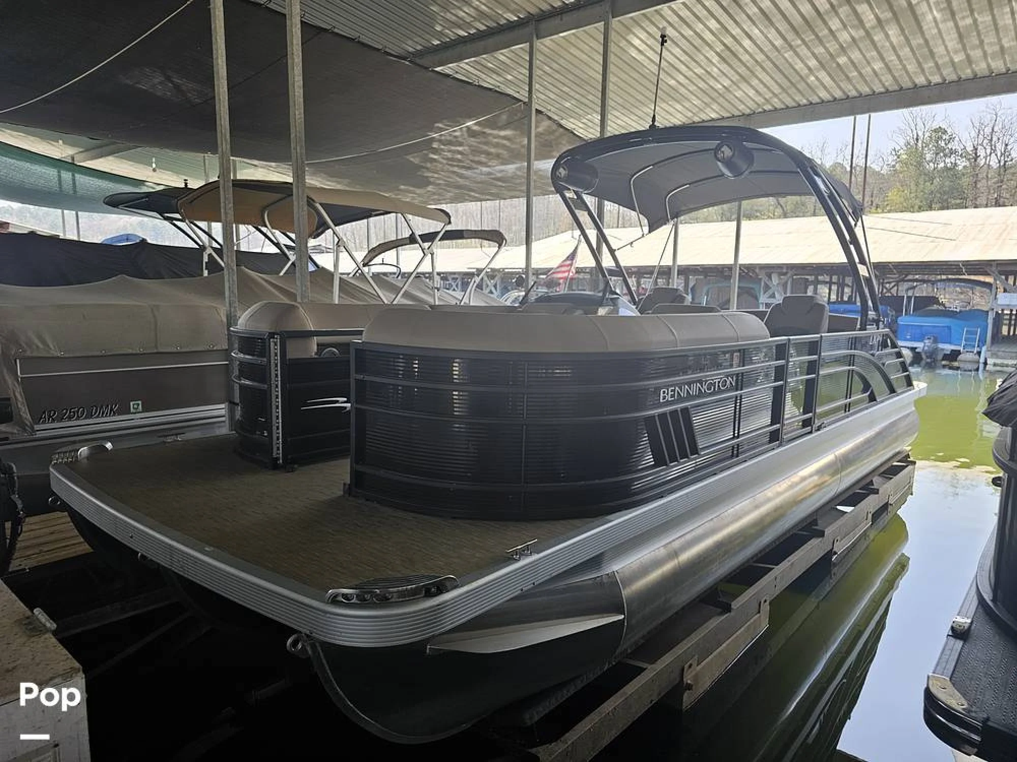 2023 Bennington LX26SB - Main Image
