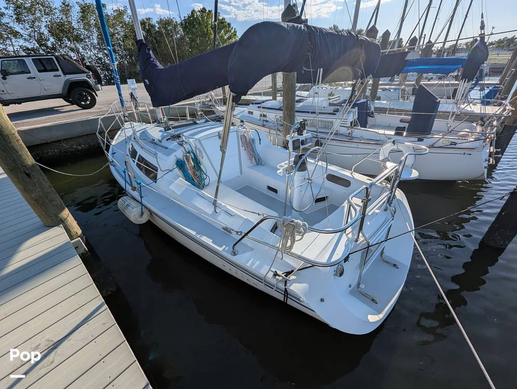 1993 Catalina 270 - Main Image