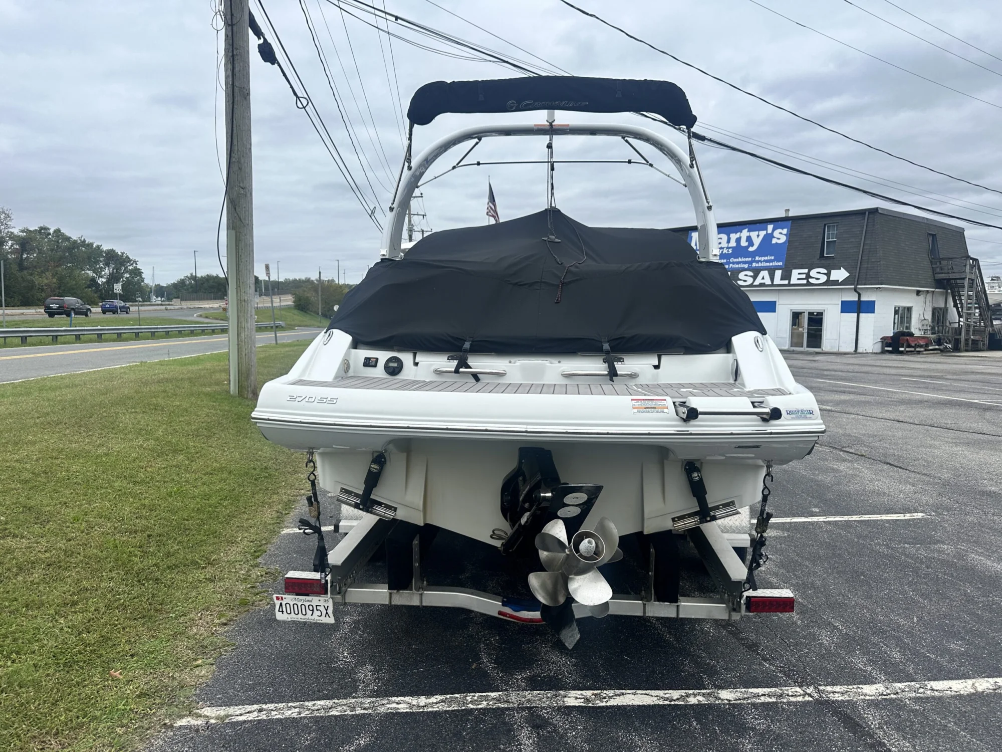 2023 Crownline 270 SS - Image 3