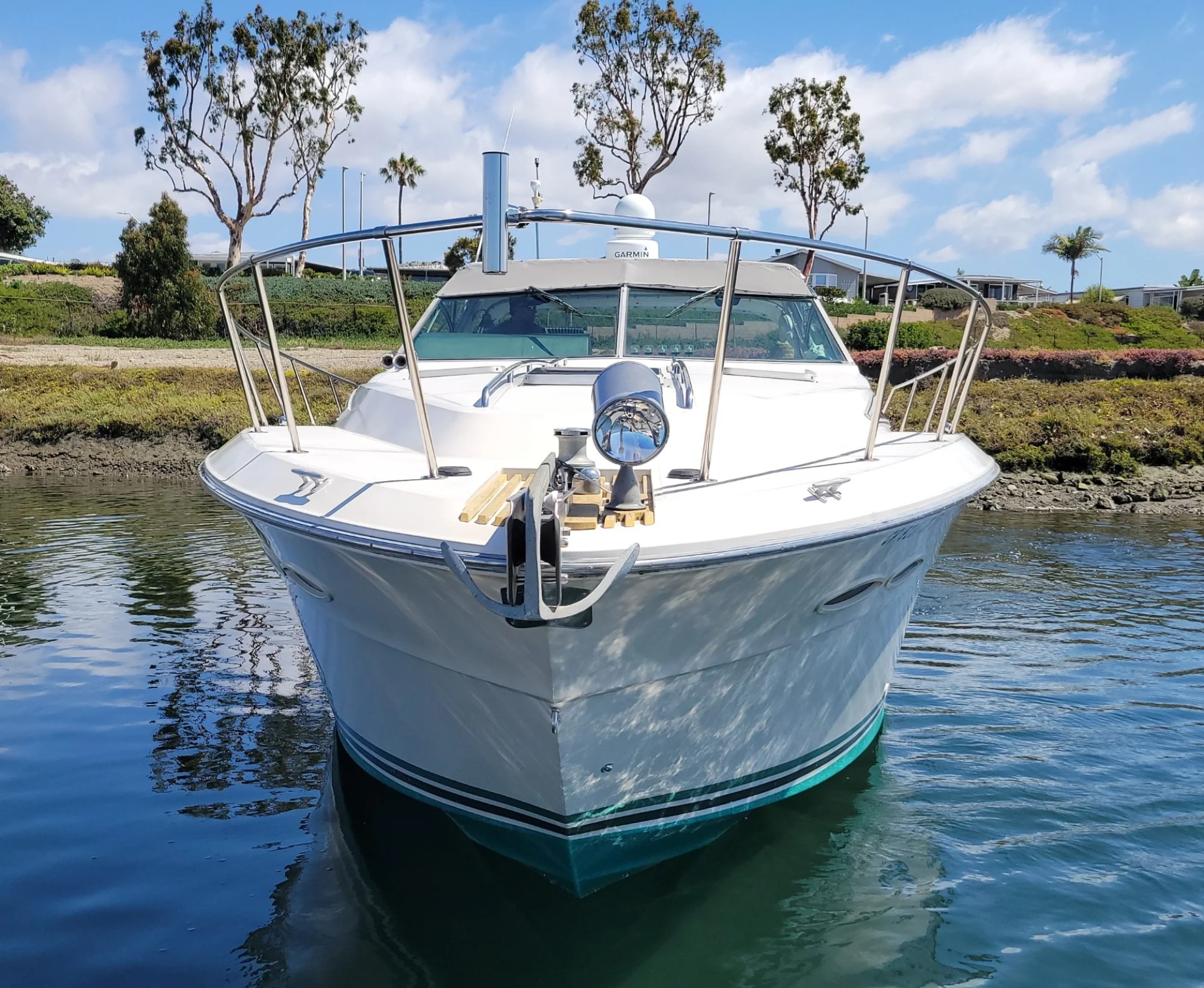 Sea Ray 390 Express - Image 2