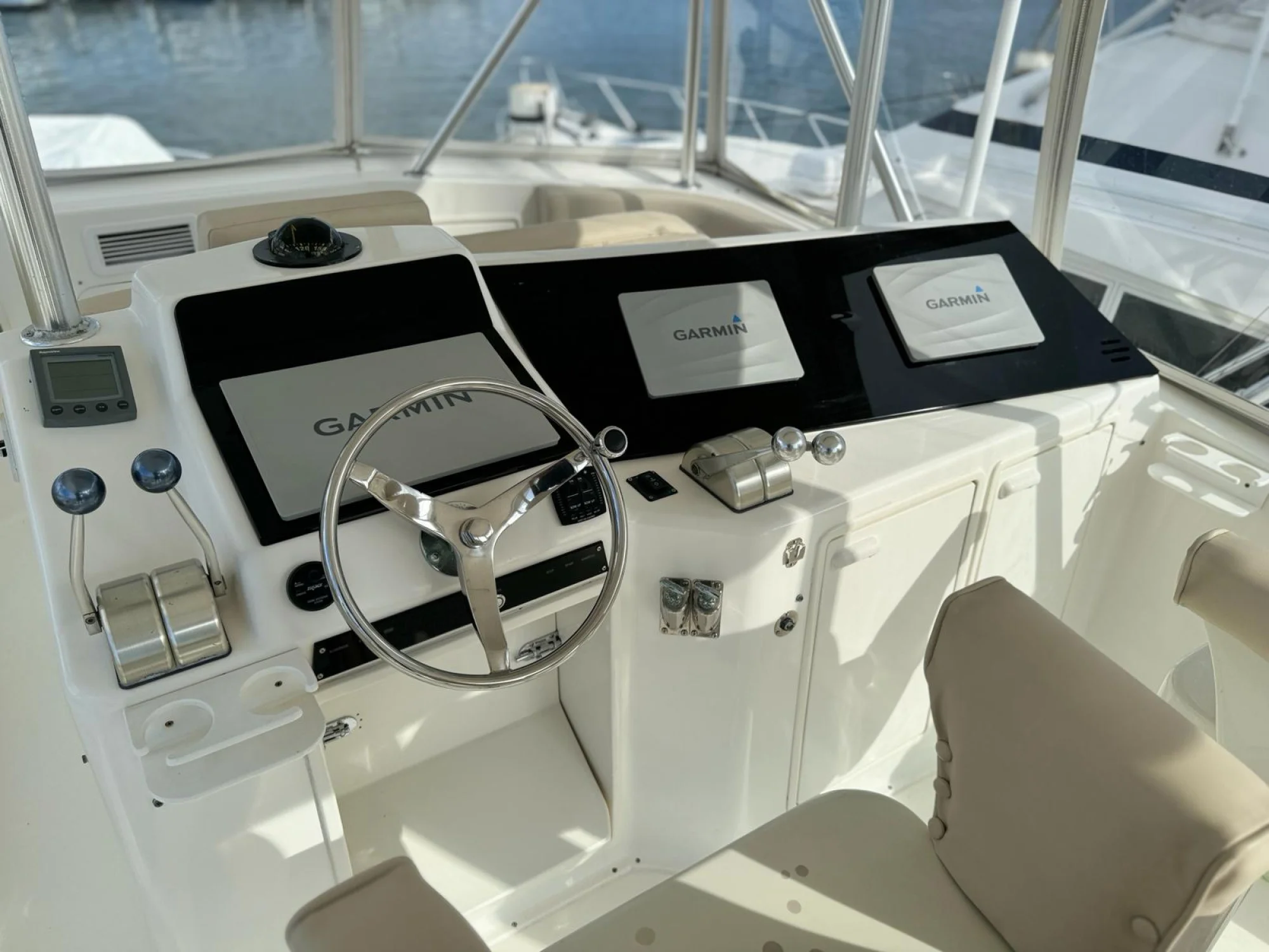 Ocean Yacht 48 2001 - Image 3