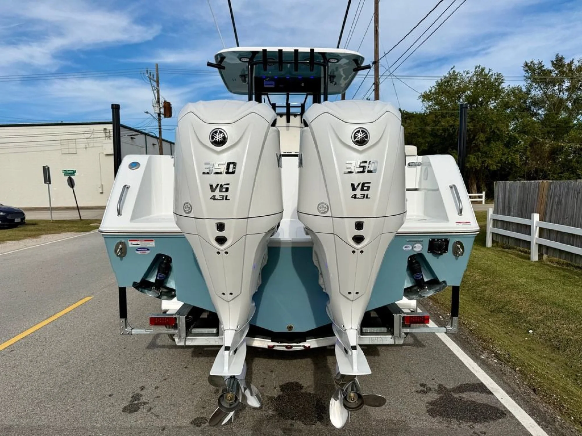 2026 Sea Hunt Gamefish 30CB - Image 3