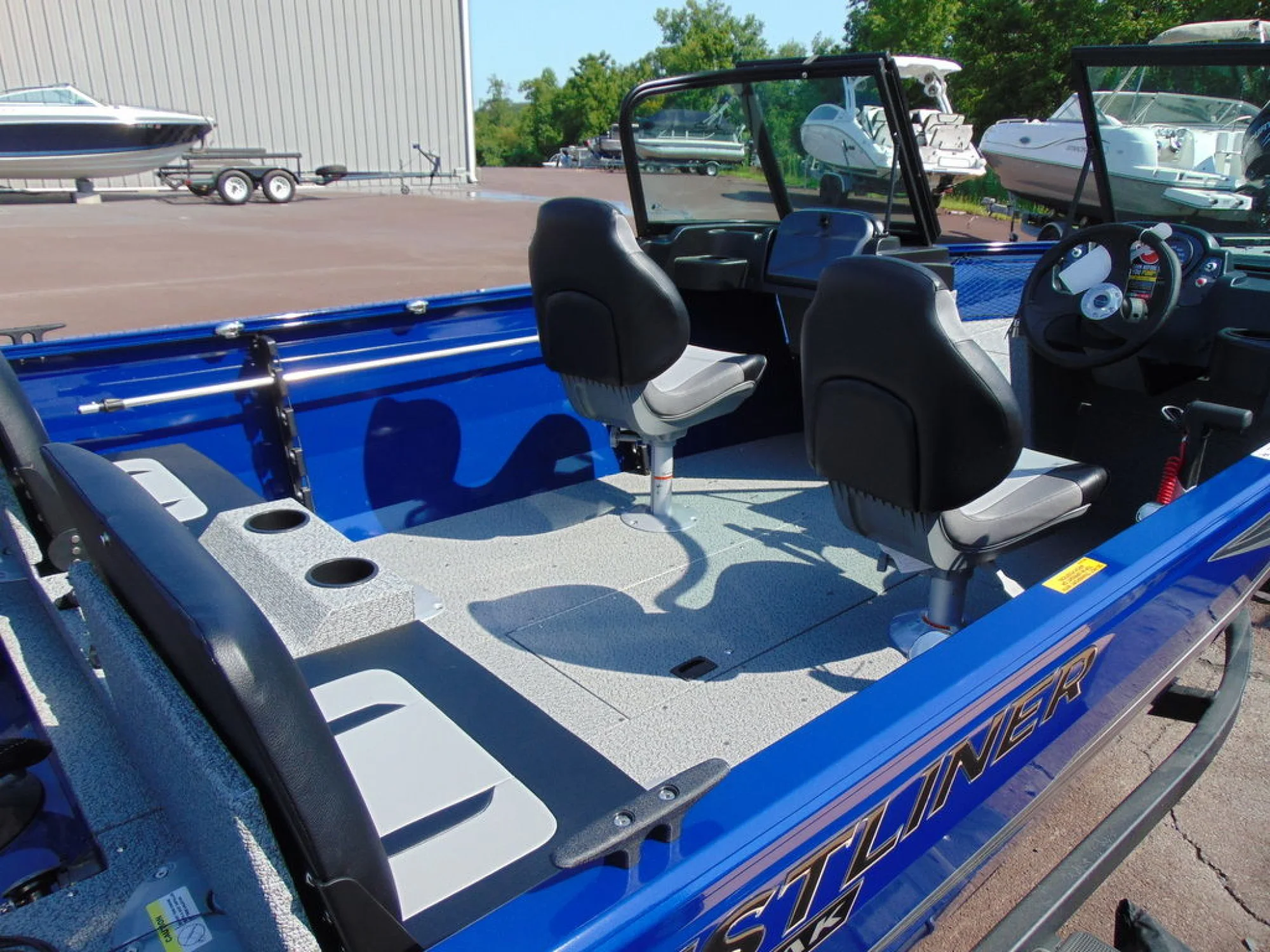 Crestliner 1650 Kodiak Walkthrough - Image 4