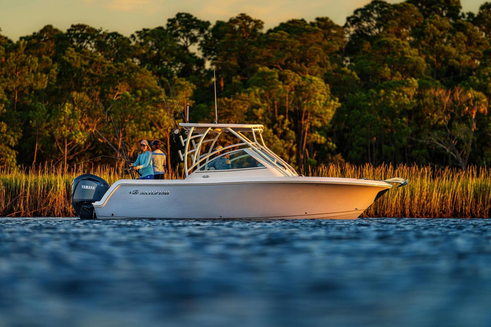 2027 Sailfish 245 DC - Image 3