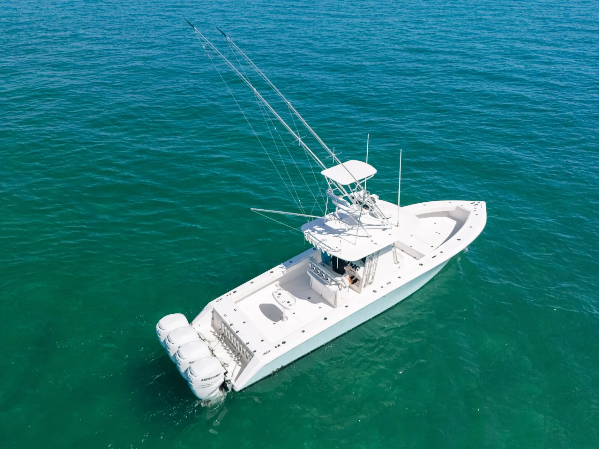 2006 Venture 39 Open - Image 3