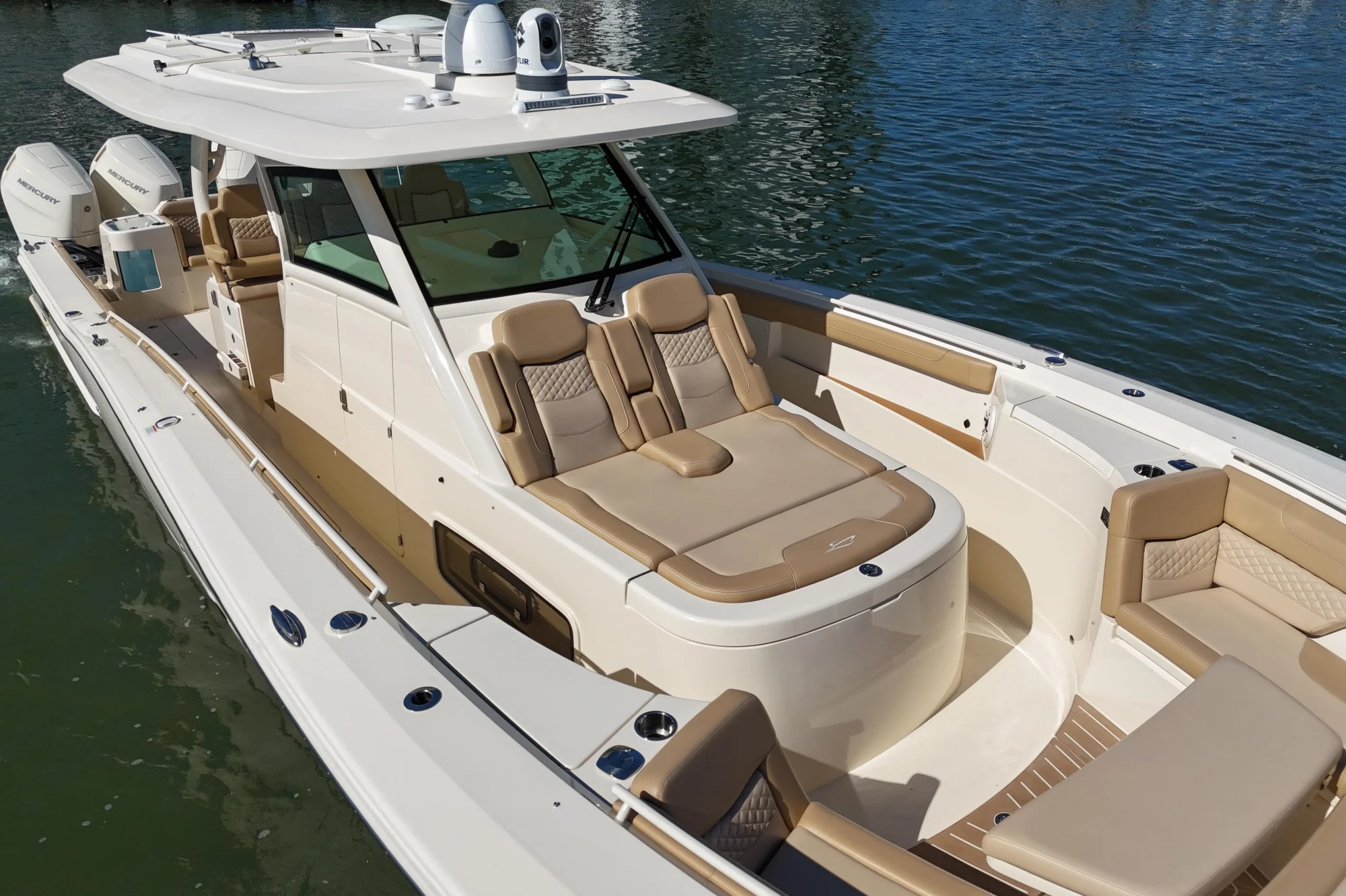 2025 Scout 400 LXF - Image 5