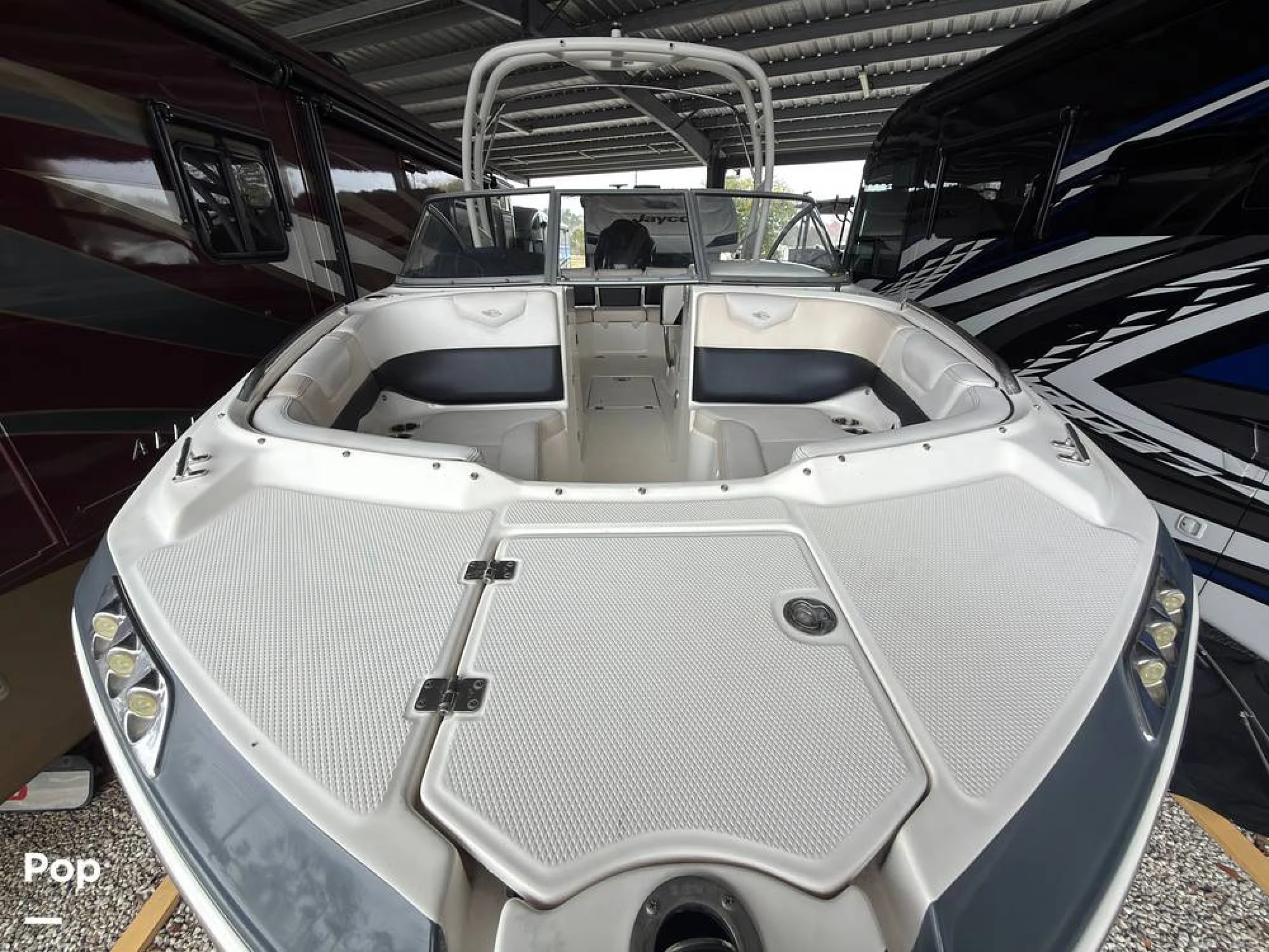 2016 Chaparral Suncoast 230 - Image 5