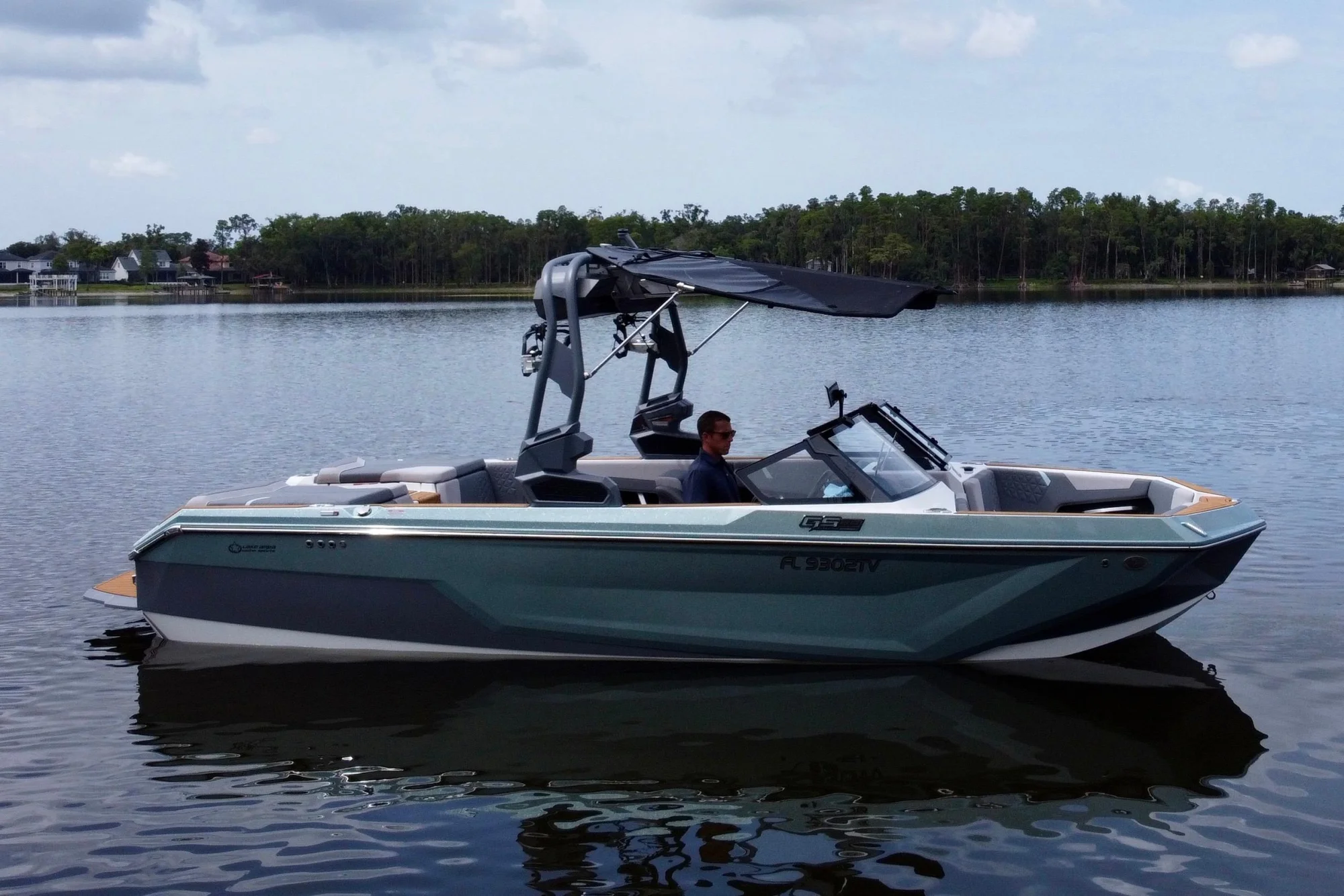 2024 Nautique Super Air Nautique GS22 - Image 2