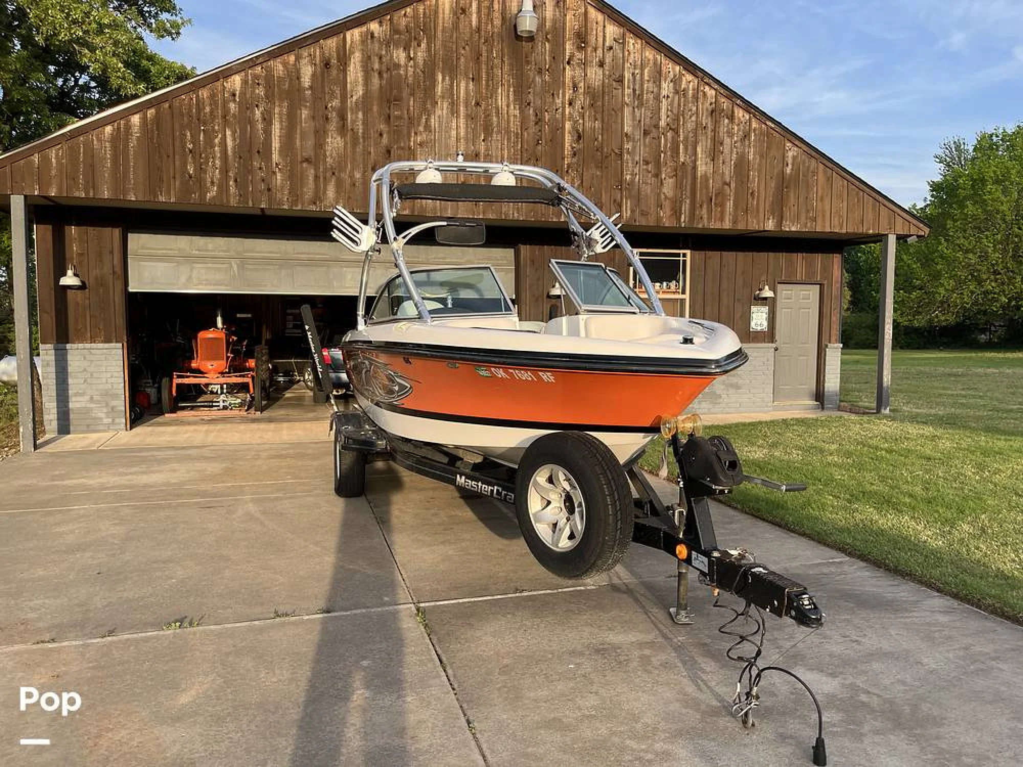 2005 Mastercraft X2 - Image 2