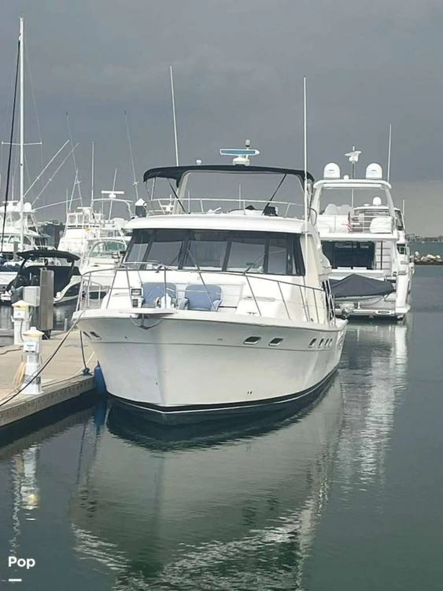 1995 Bayliner 4788 Motoryacht - Image 2