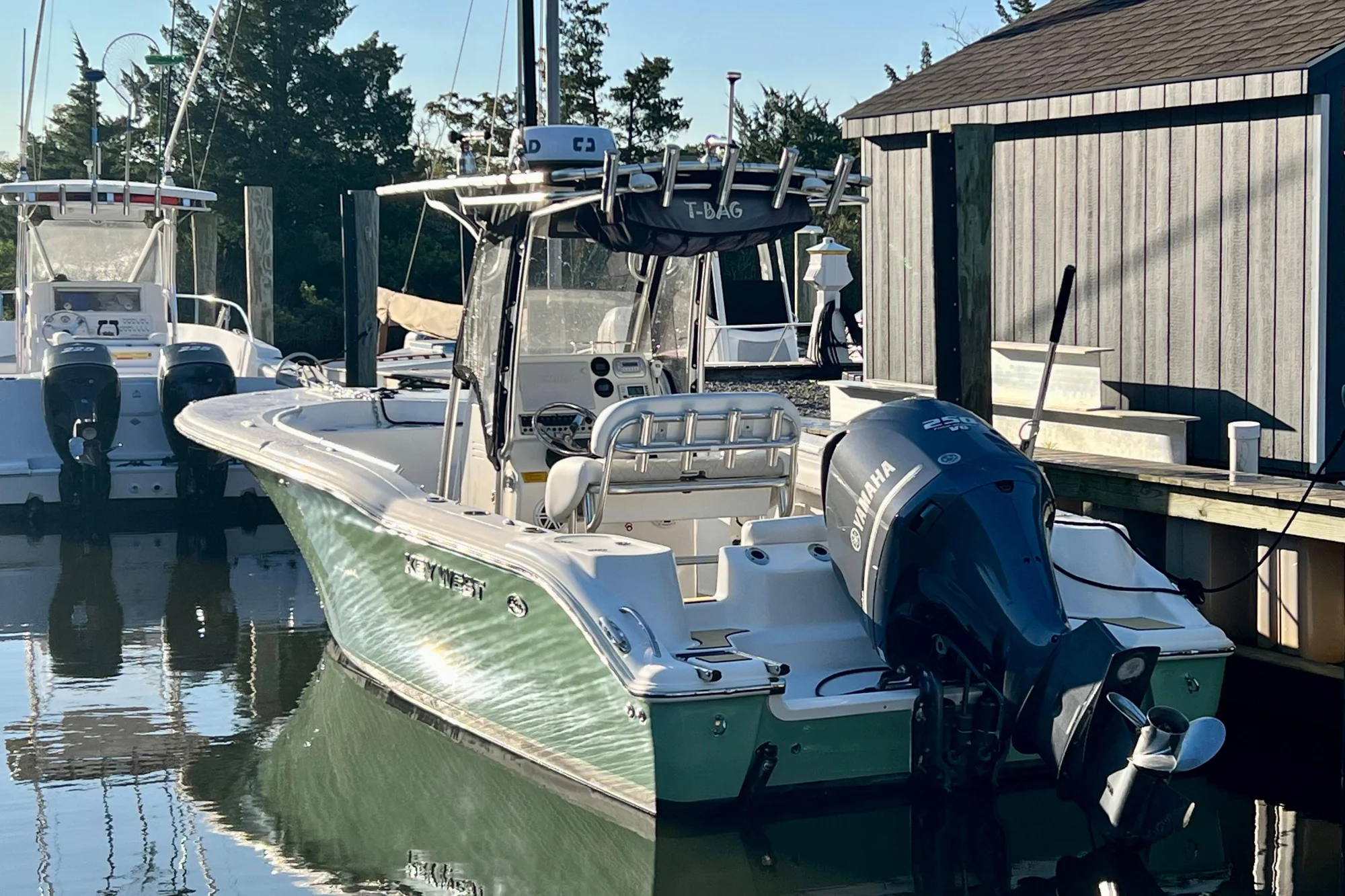 2011 Key West 244 Center Console - Image 4
