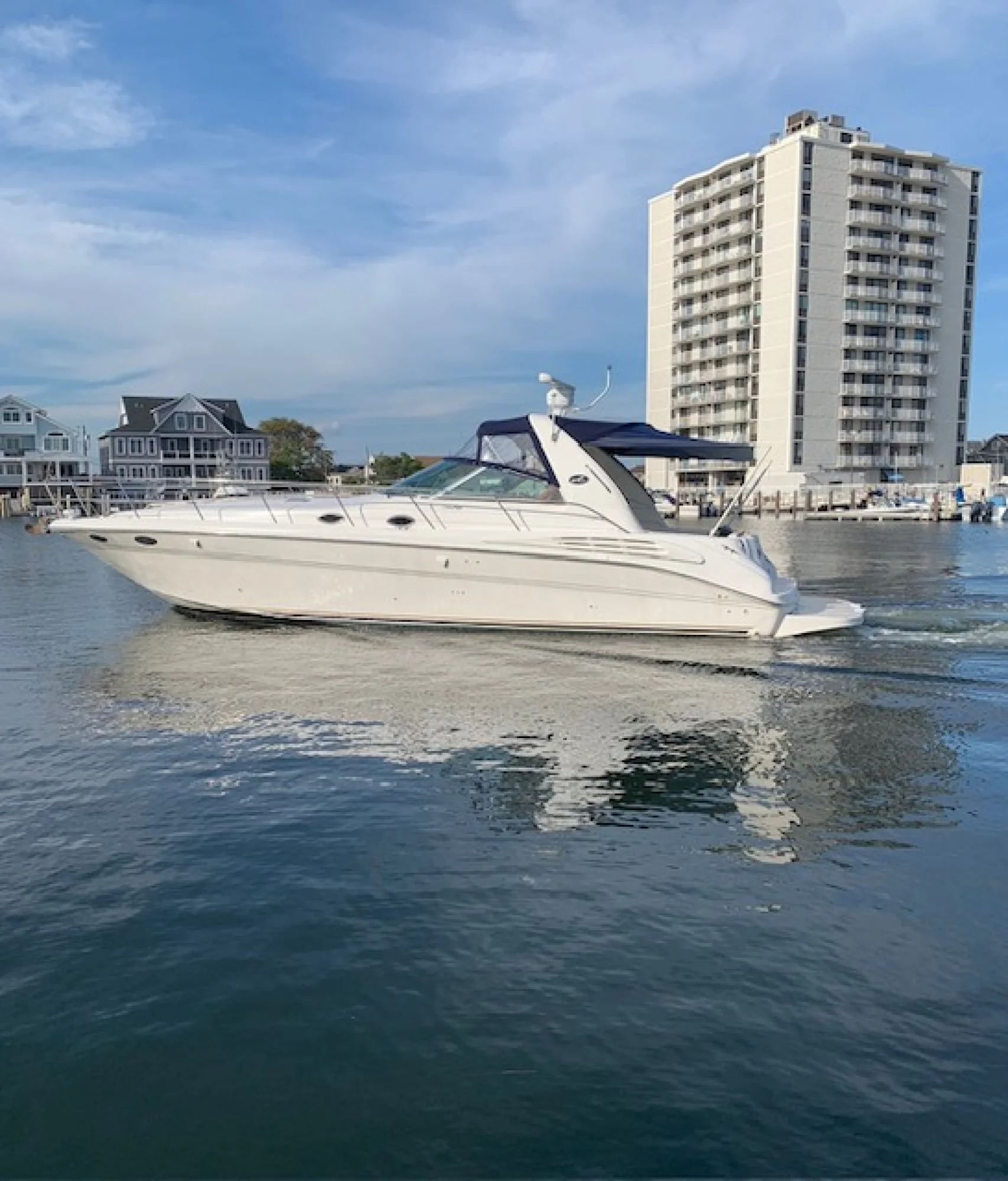 1999 40' Sea Ray 400 Sundancer | 40ft - Image 2