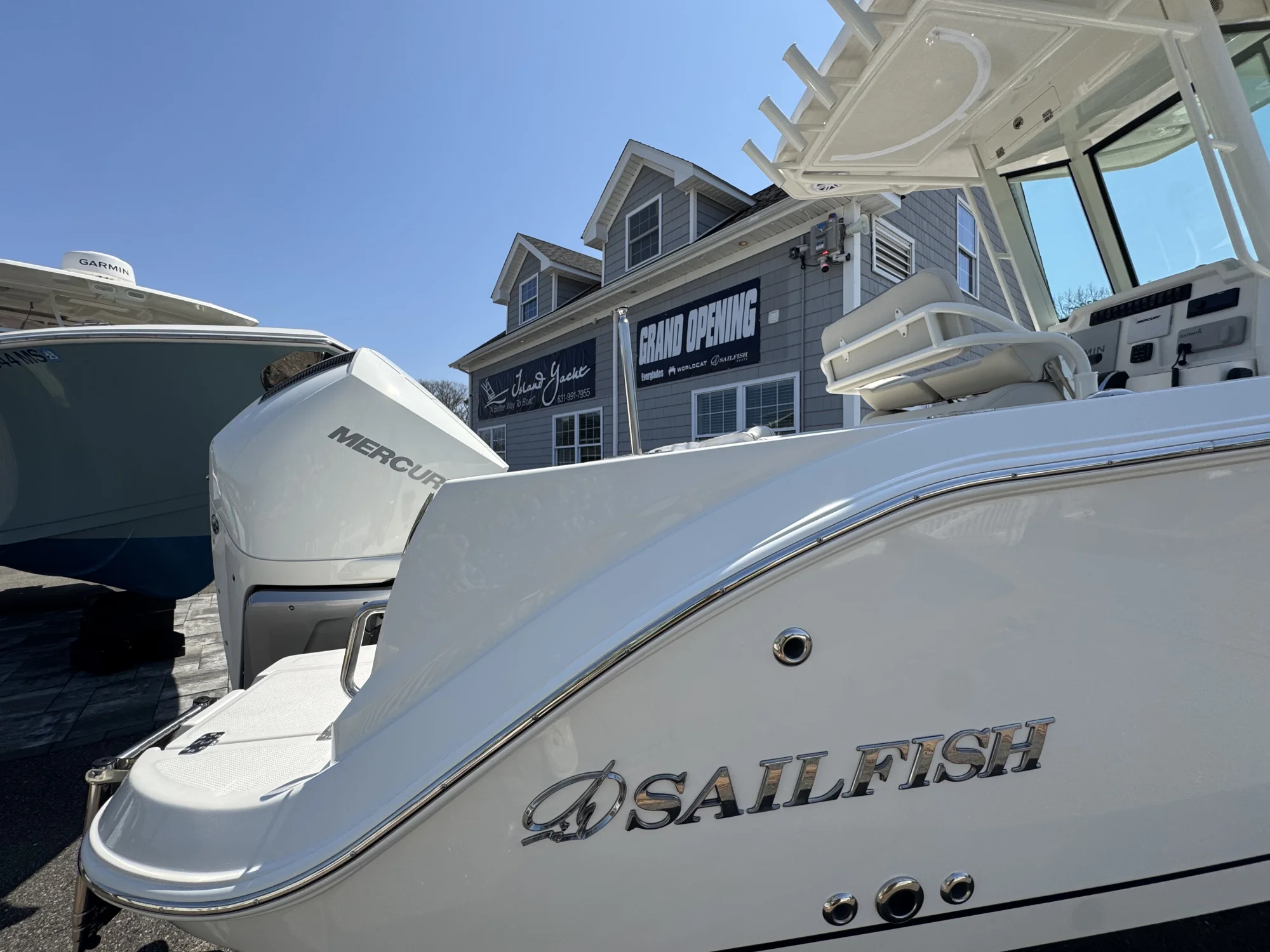 2025 Sailfish 232CC - Image 5