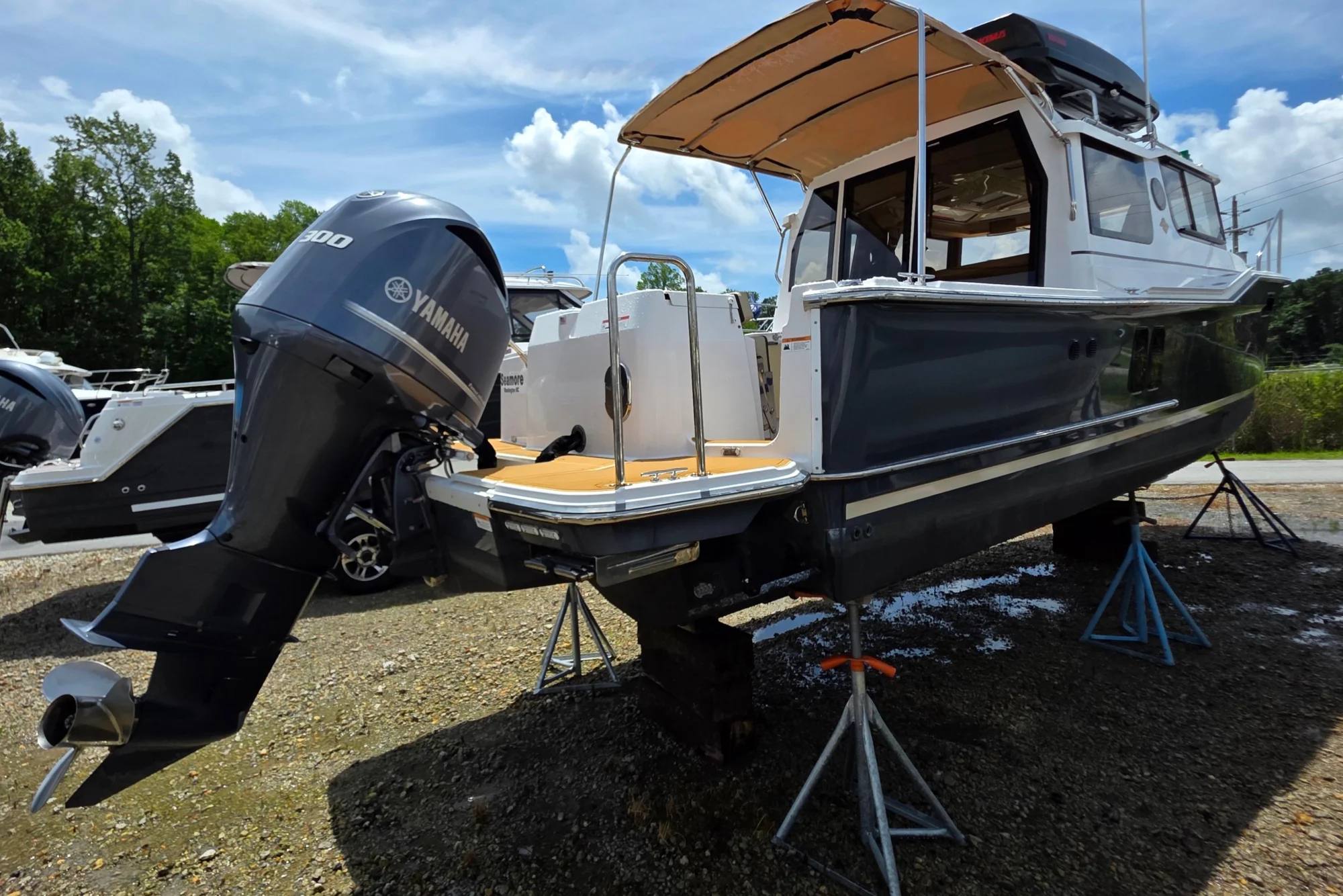 2020 Ranger Tugs R-27 - Image 5