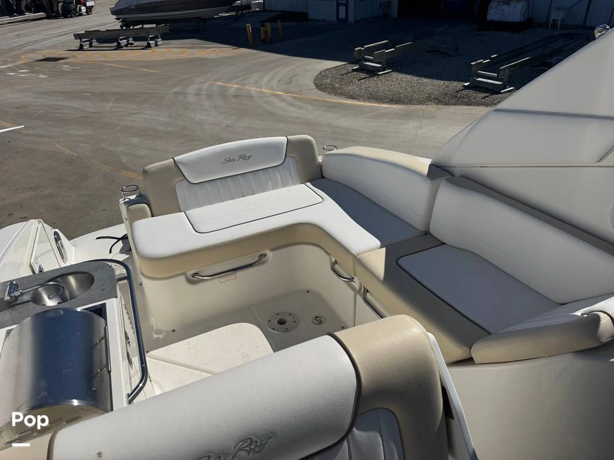 2013 Sea Ray 280 Sundancer - Image 3