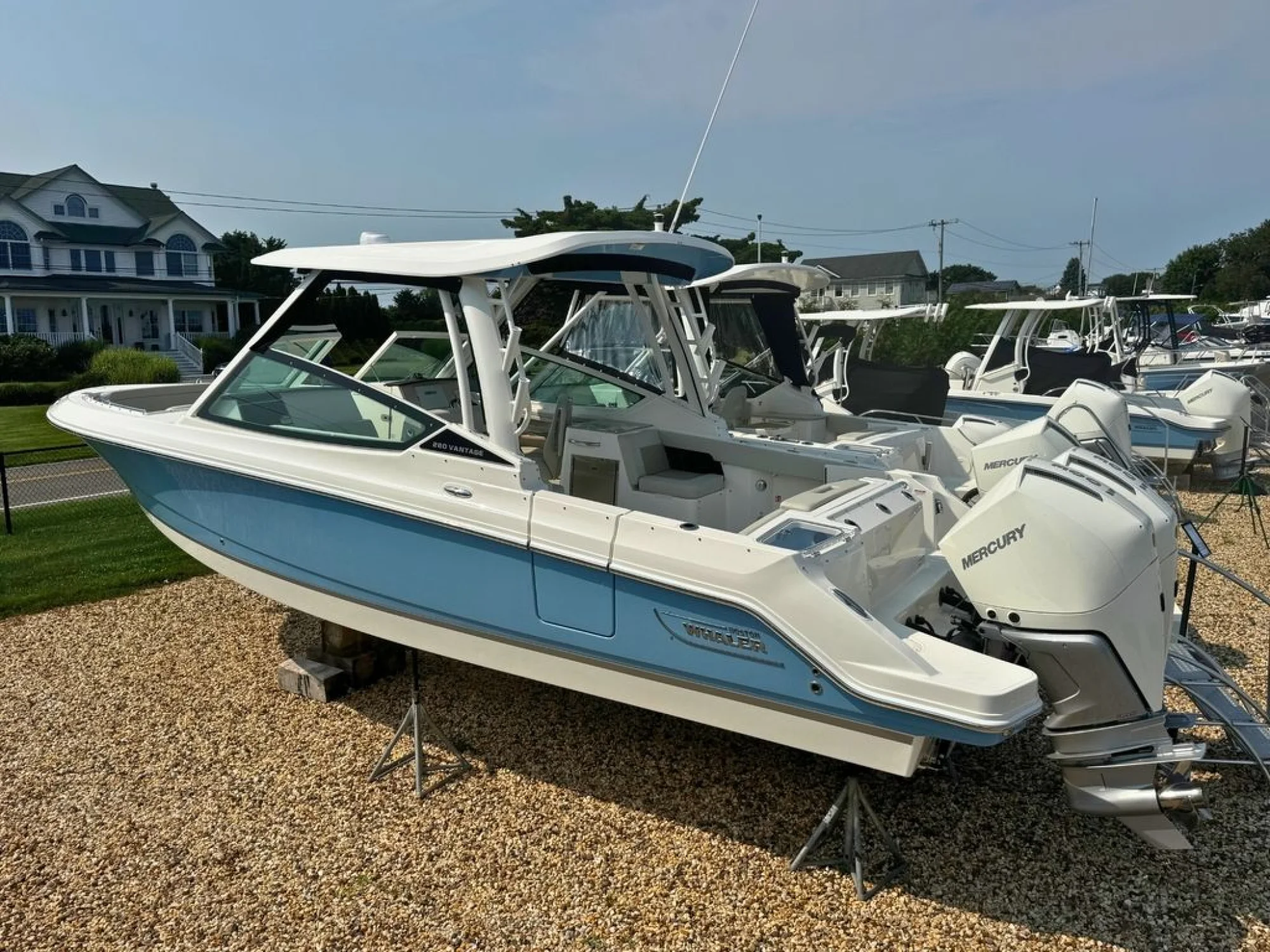 Boston Whaler 280 Vantage - Image 4