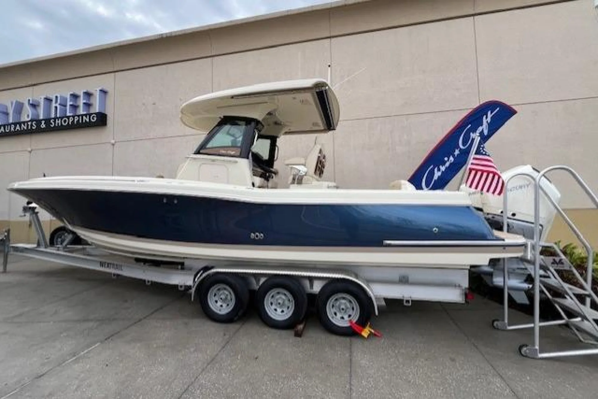 2026 Chris-Craft Catalina 31 - Image 5