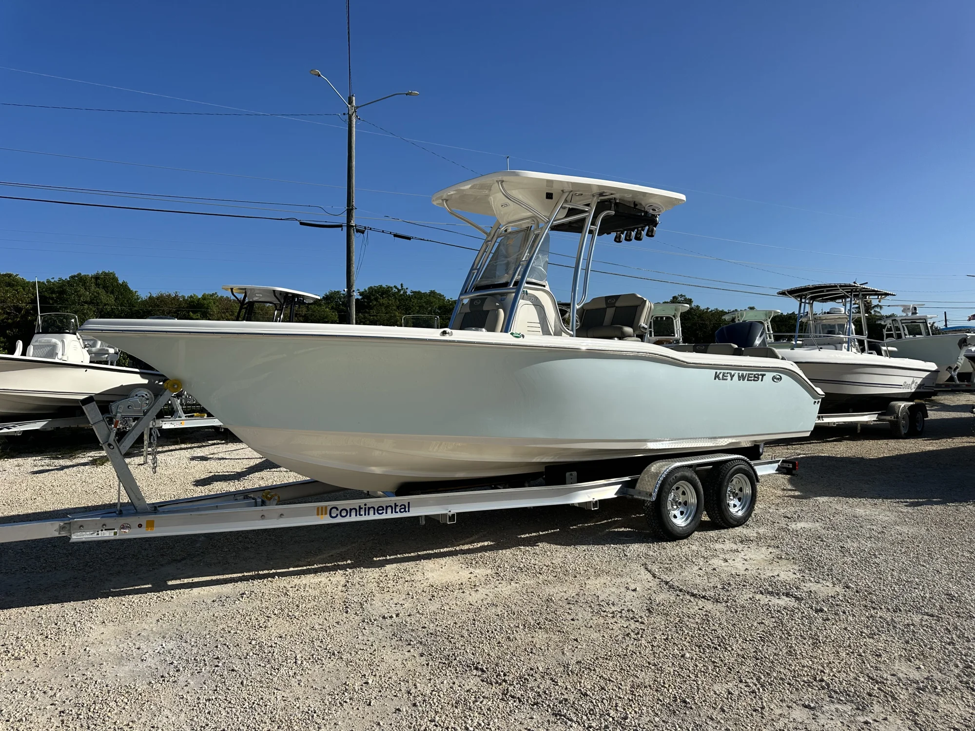 2025 Key West 239 FS - Image 2