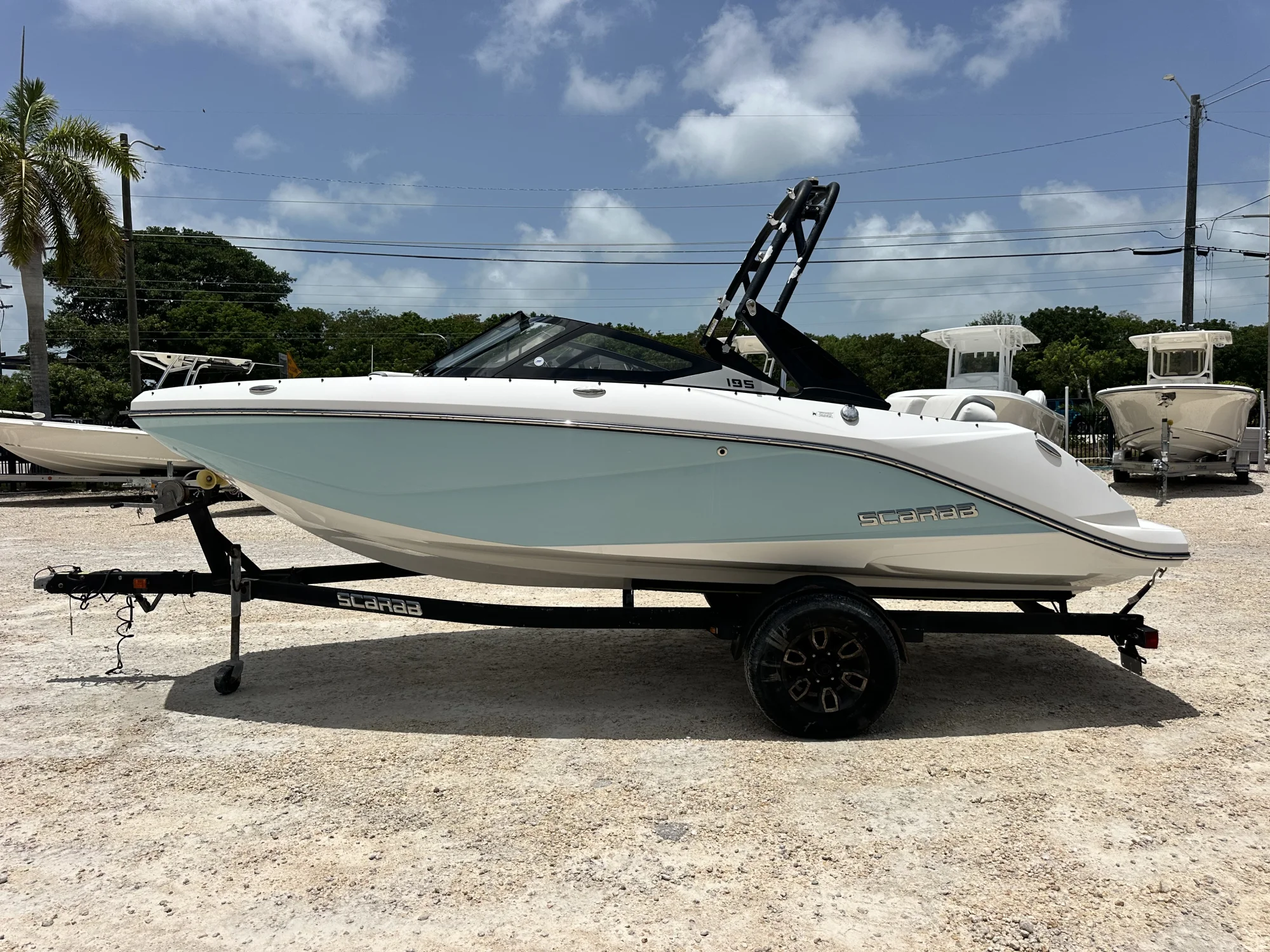 2022 Scarab 195 ID - Image 3