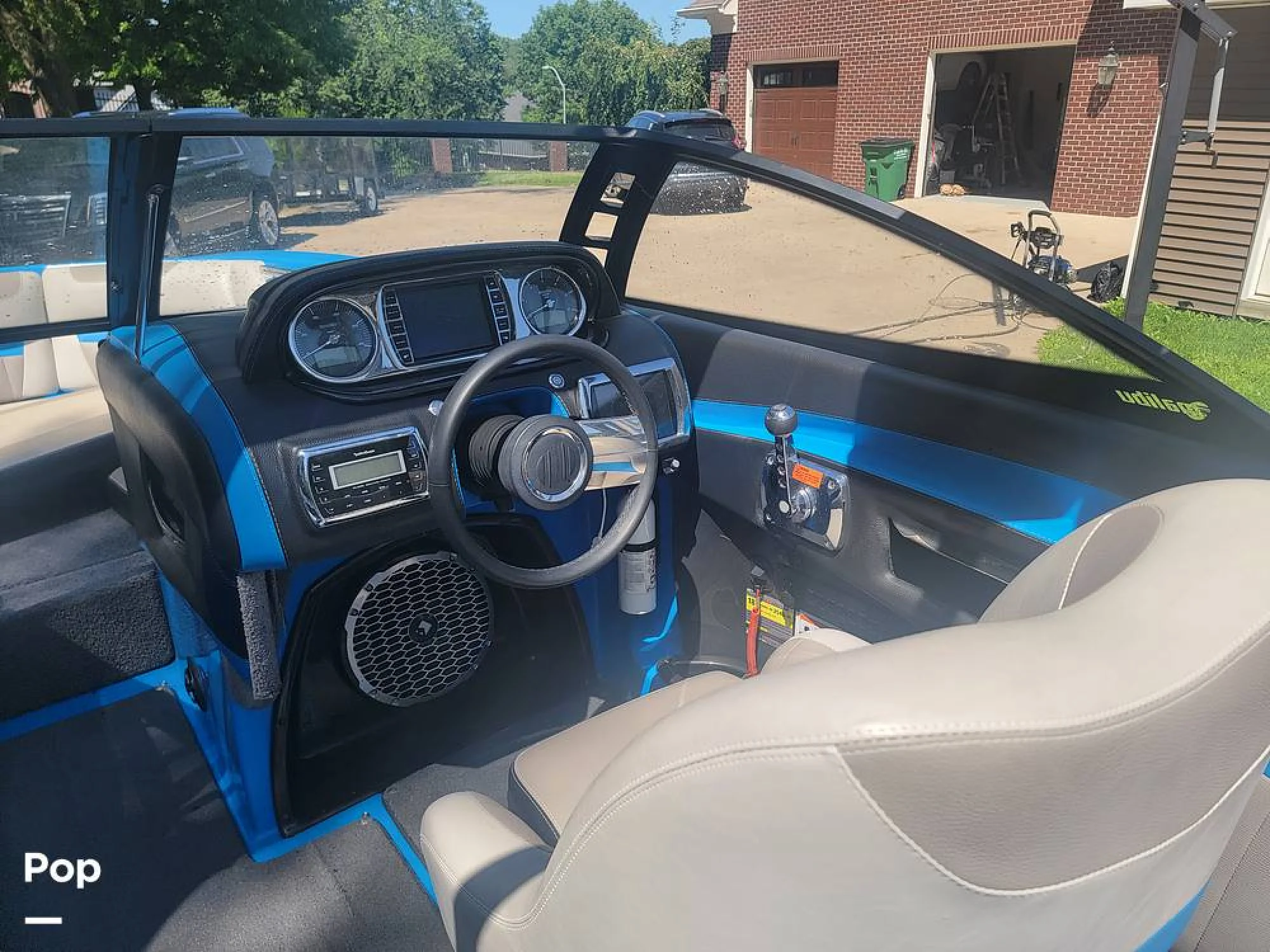 2013 Malibu 24mxz Wakesetter - Image 3
