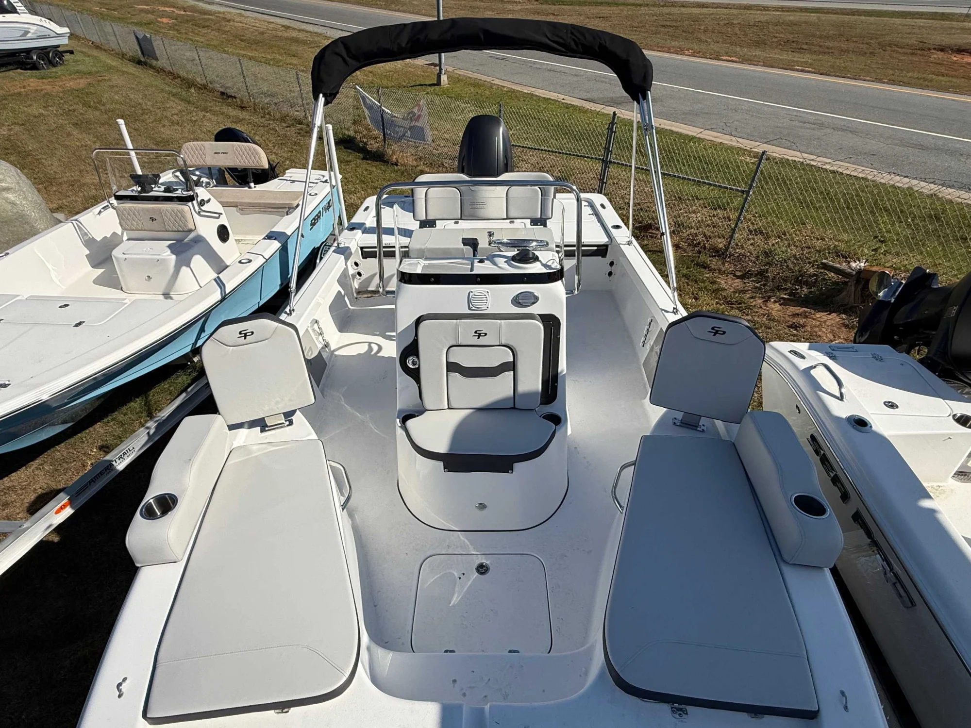 2026 Sea Pro 210 DLX - Image 4